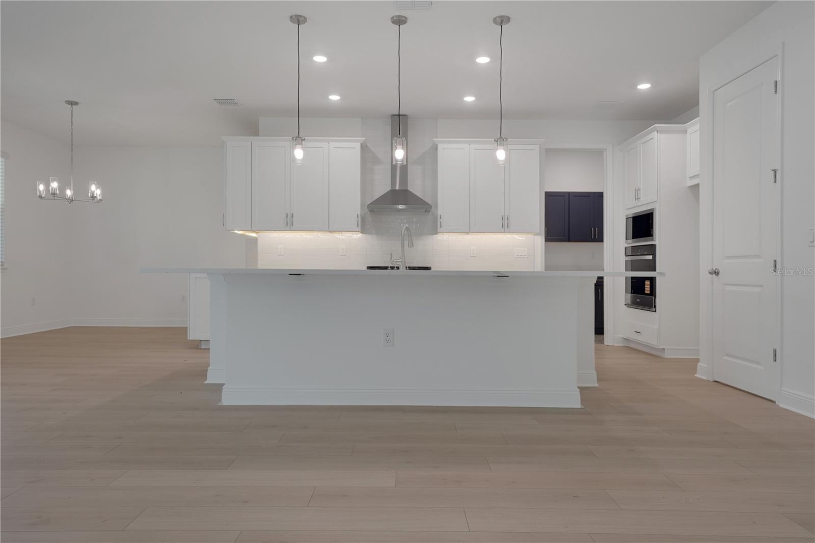 14249 Crest Palm Ave