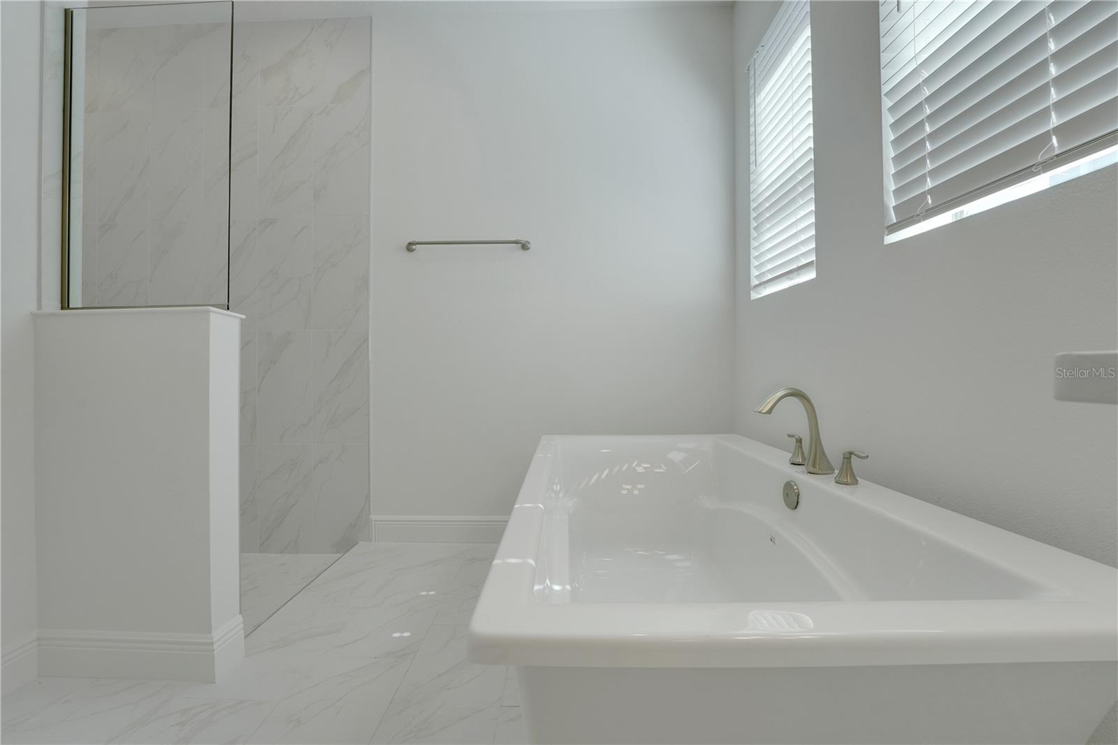 14249 Crest Palm Ave