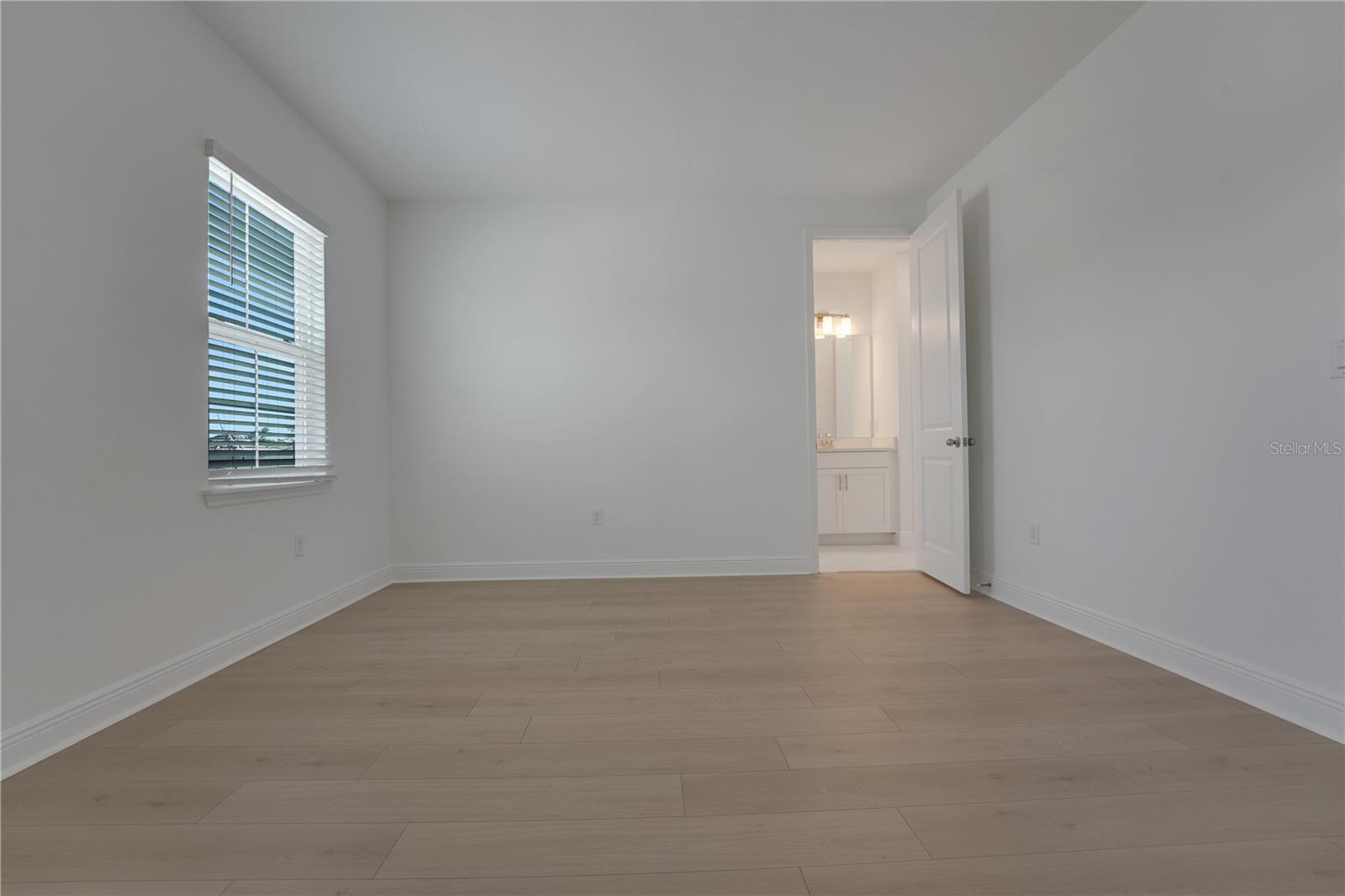 14249 Crest Palm Ave