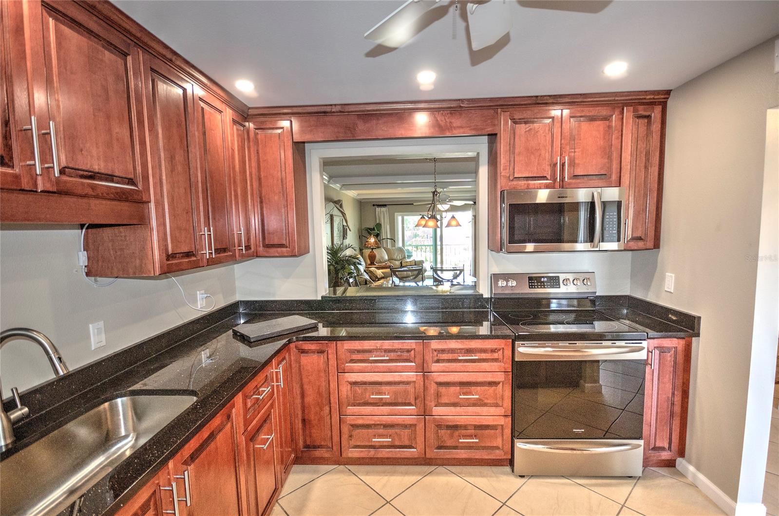 325 N Causeway #C-202