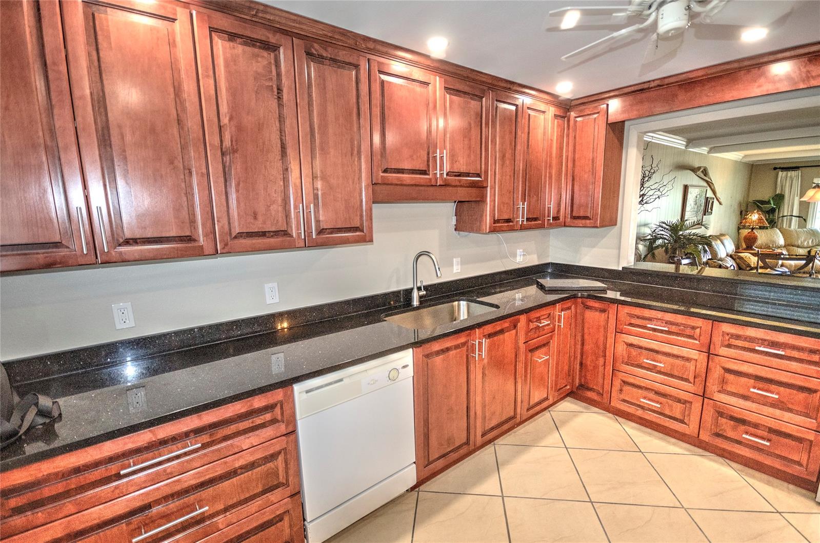 325 N Causeway #C-202