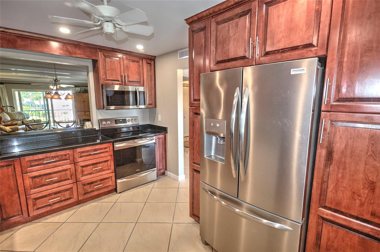 325 N Causeway #C-202