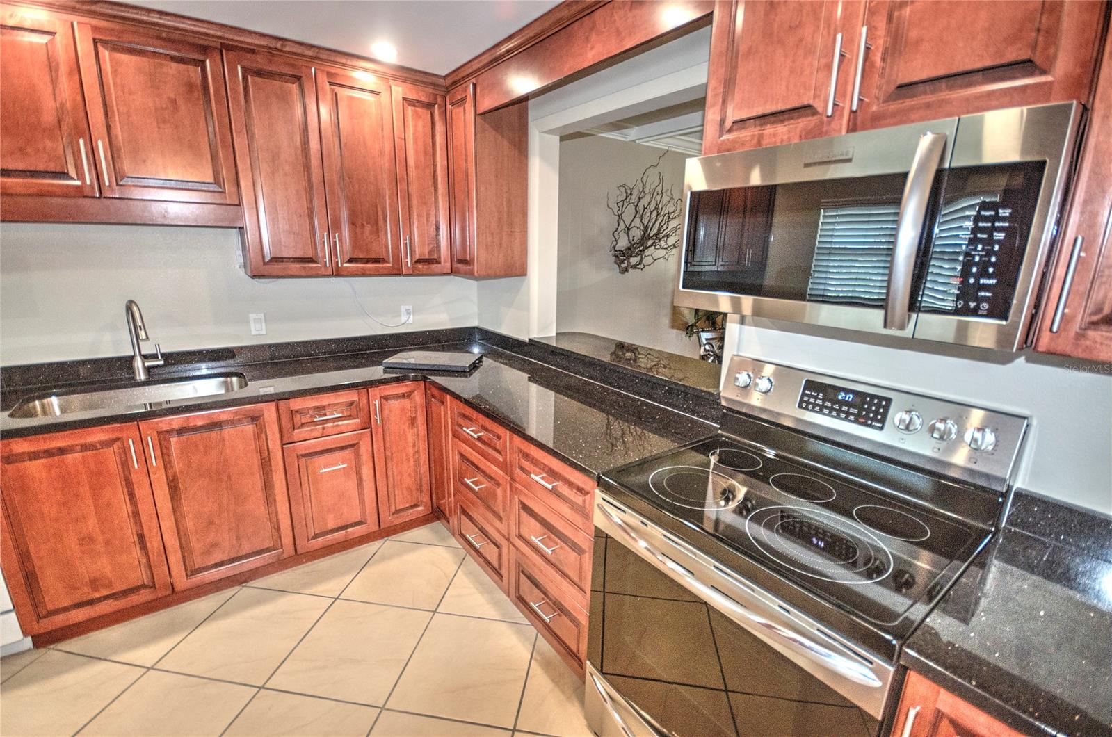 325 N Causeway #C-202