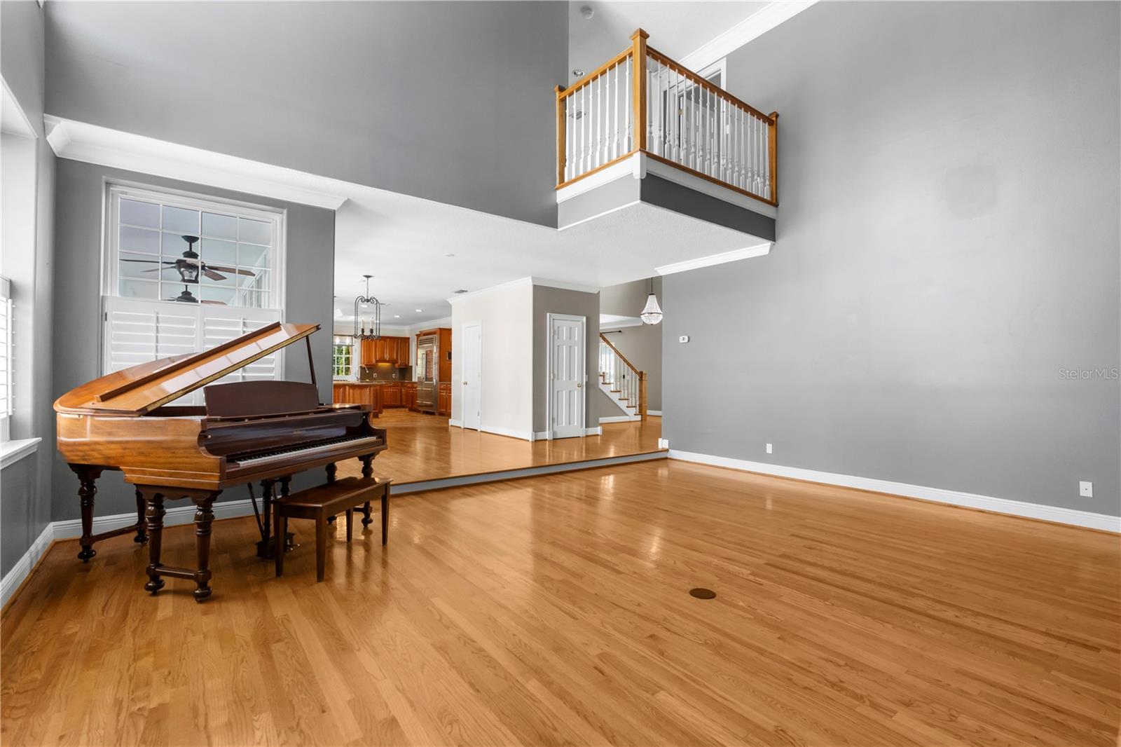 5411 Lazy Oaks Ln