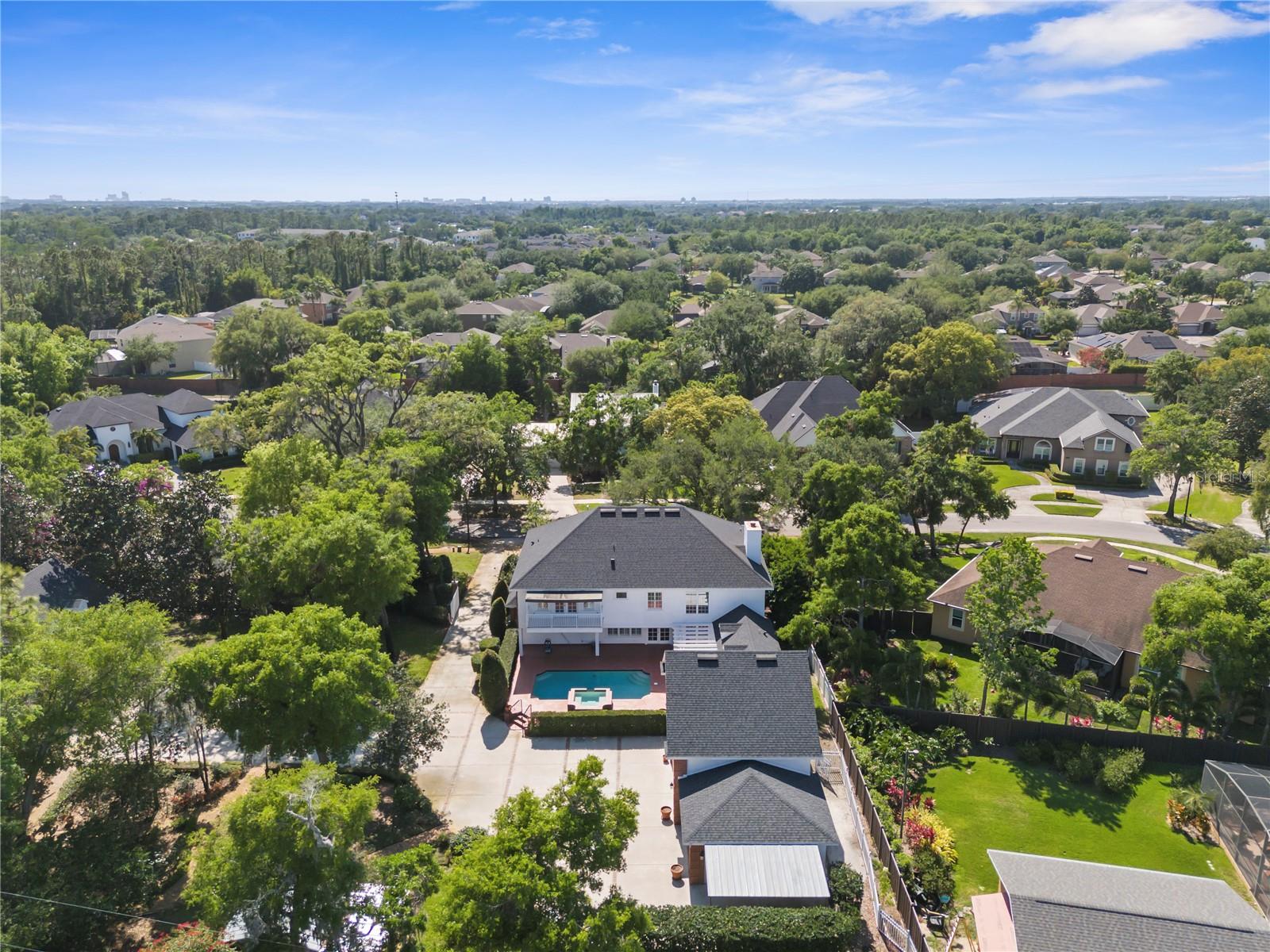 5411 Lazy Oaks Ln