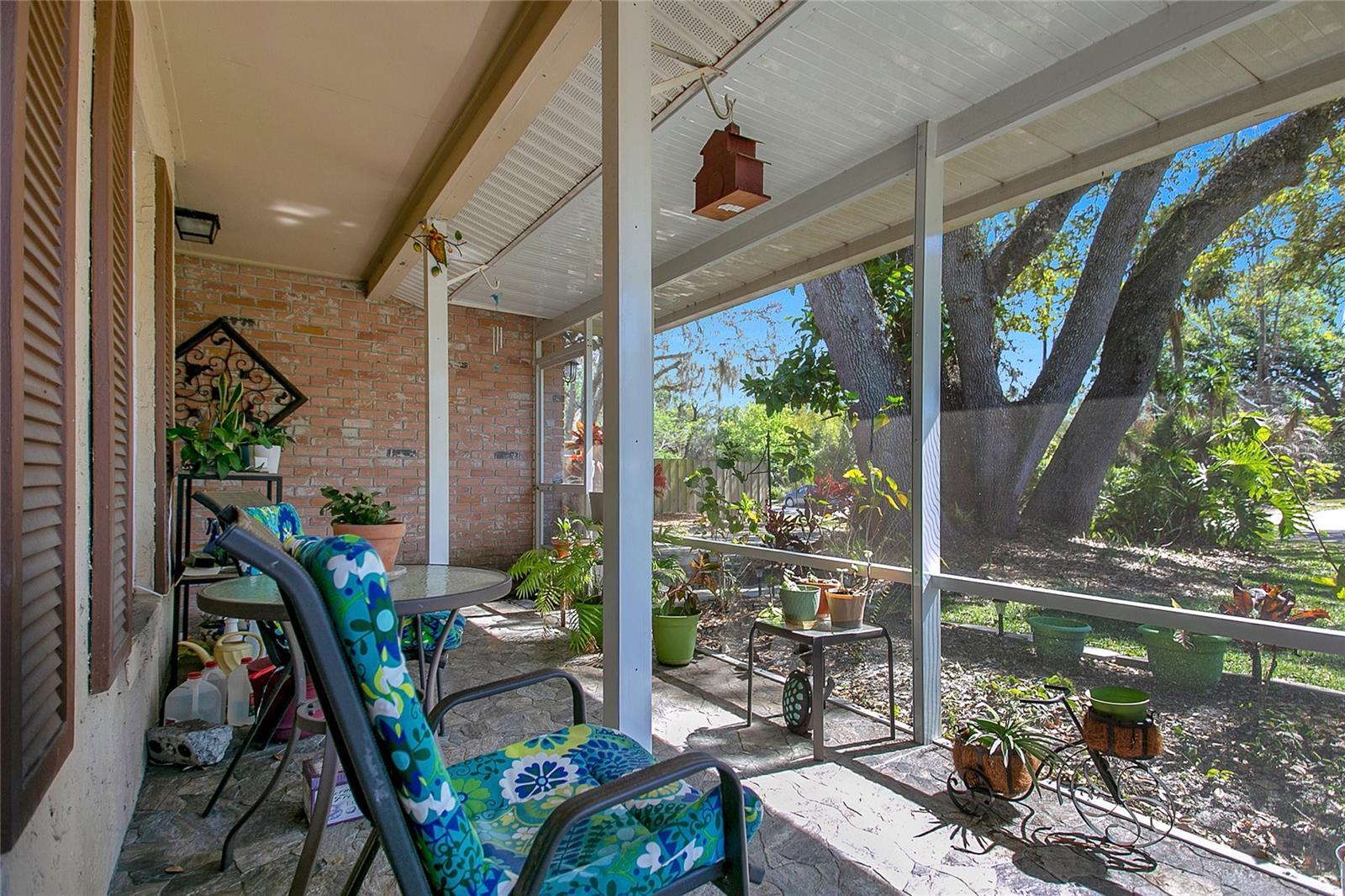 103 Des Pinar Ln