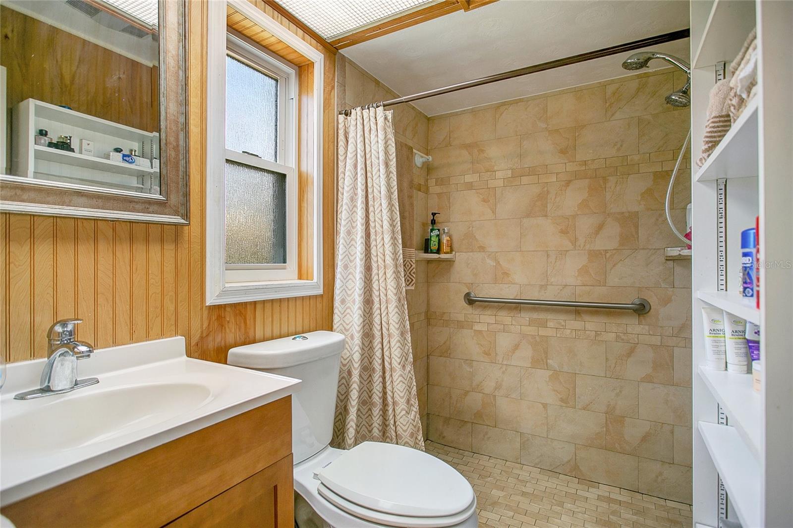 103 Des Pinar Ln