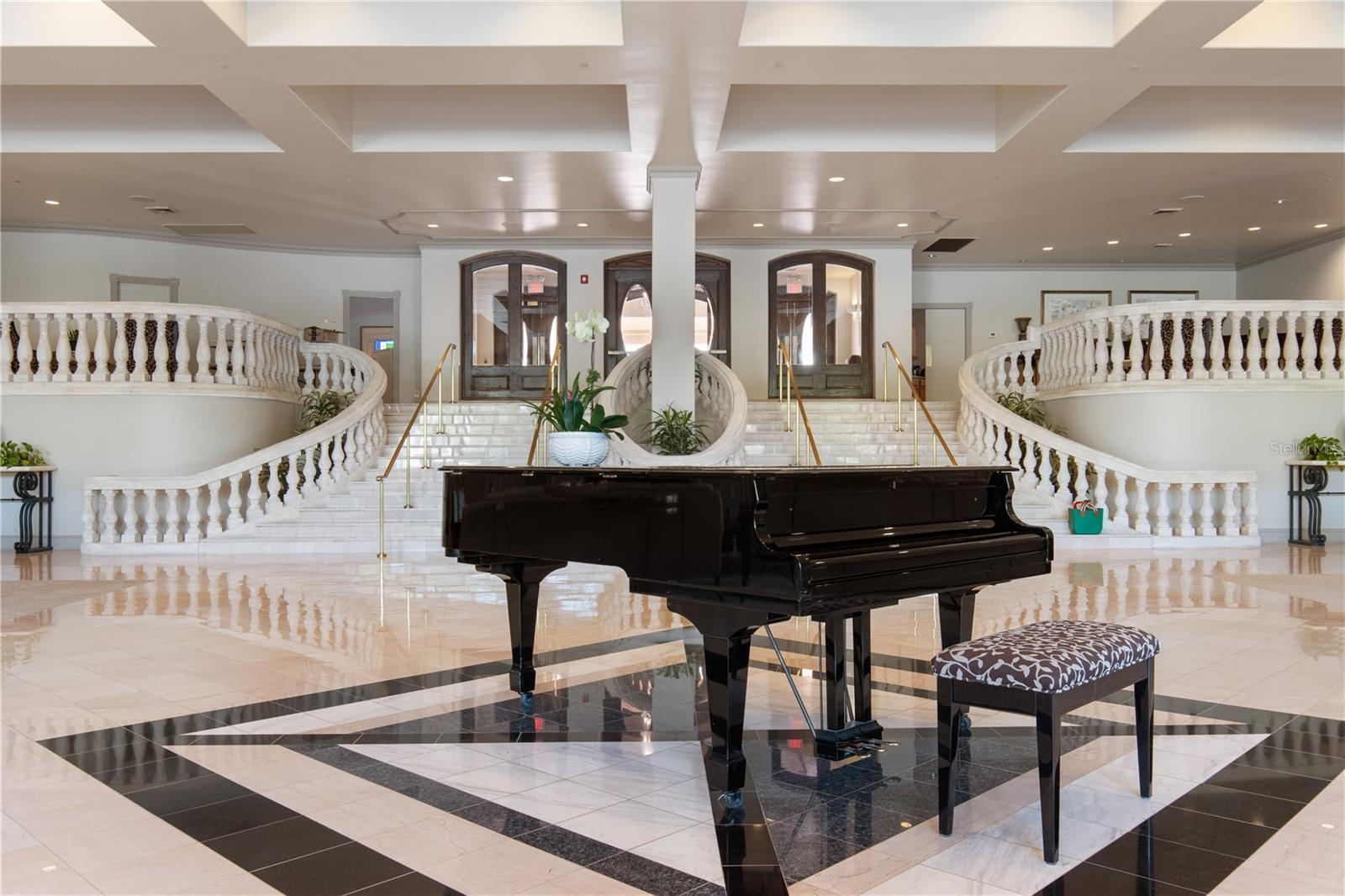 1110 SW Ivanhoe Blvd #3