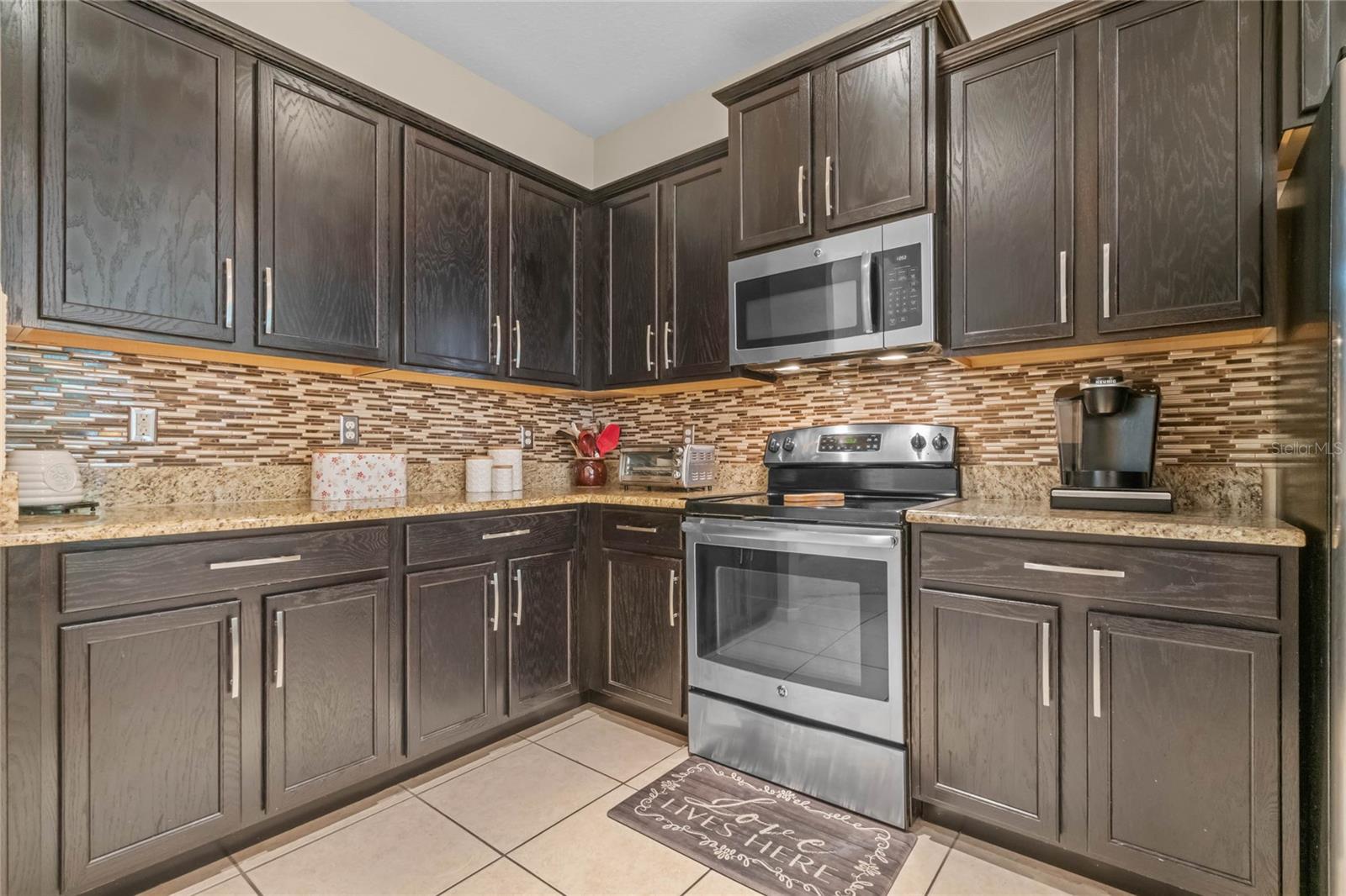 1440 Scarlet Oak Loop