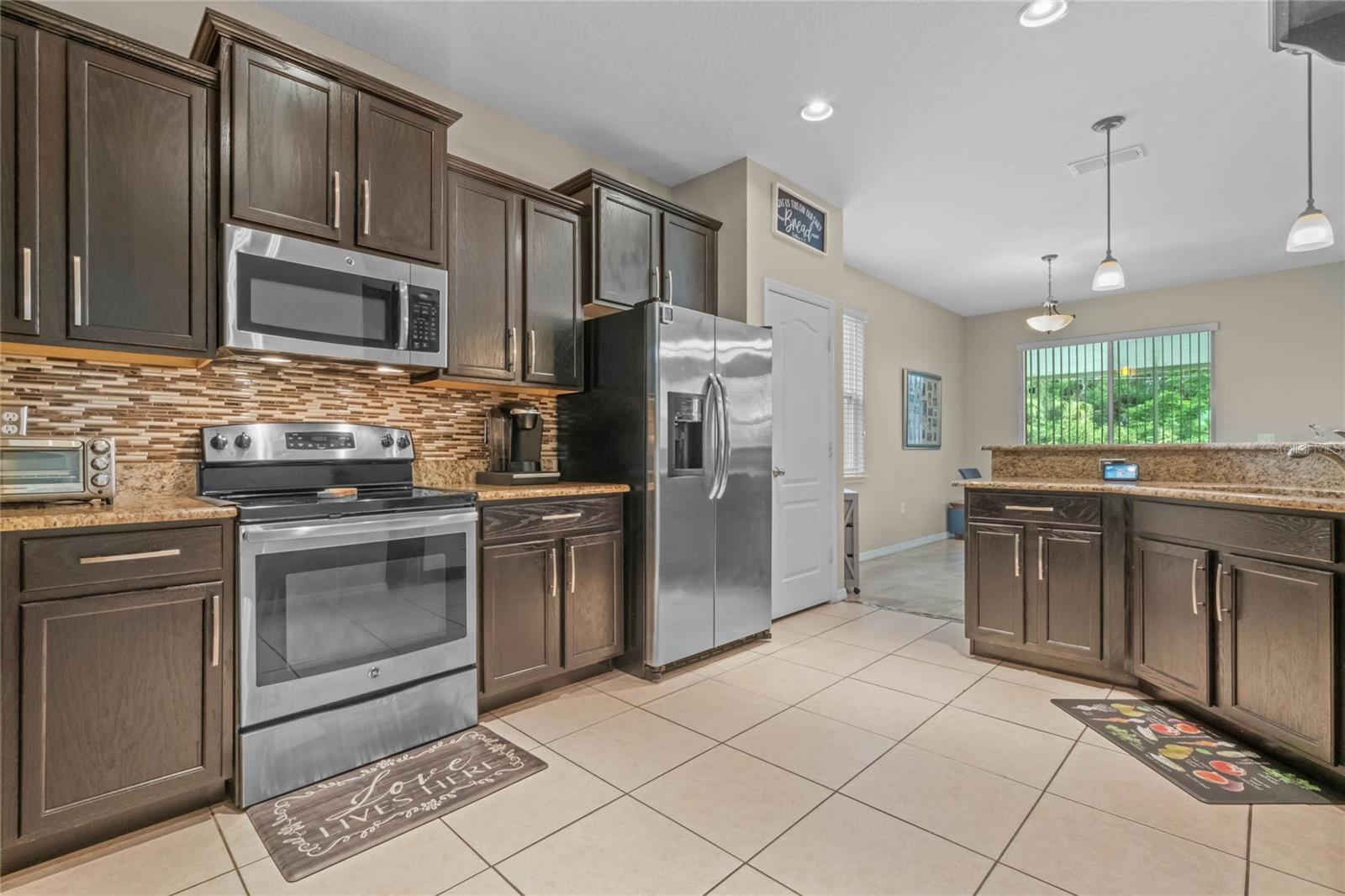 1440 Scarlet Oak Loop