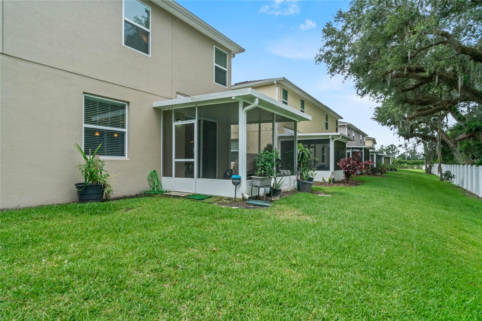 1440 Scarlet Oak Loop