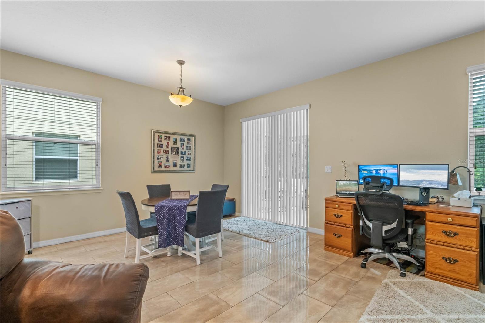 1440 Scarlet Oak Loop