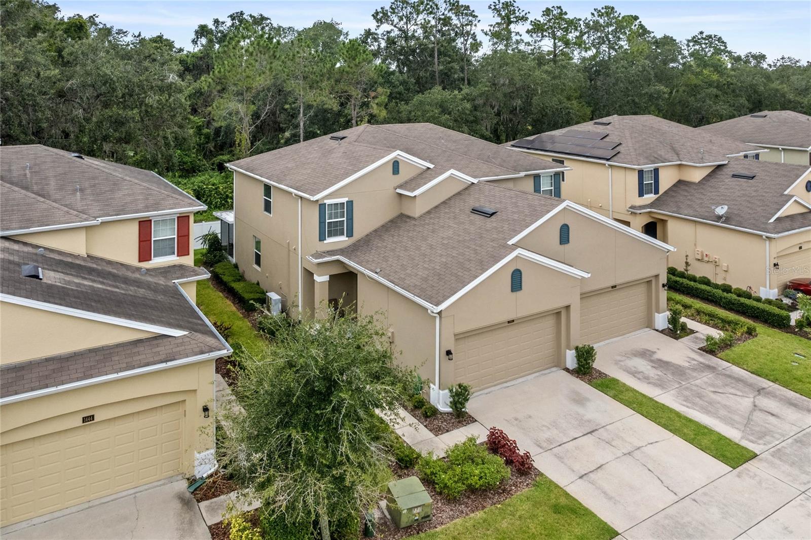 1440 Scarlet Oak Loop