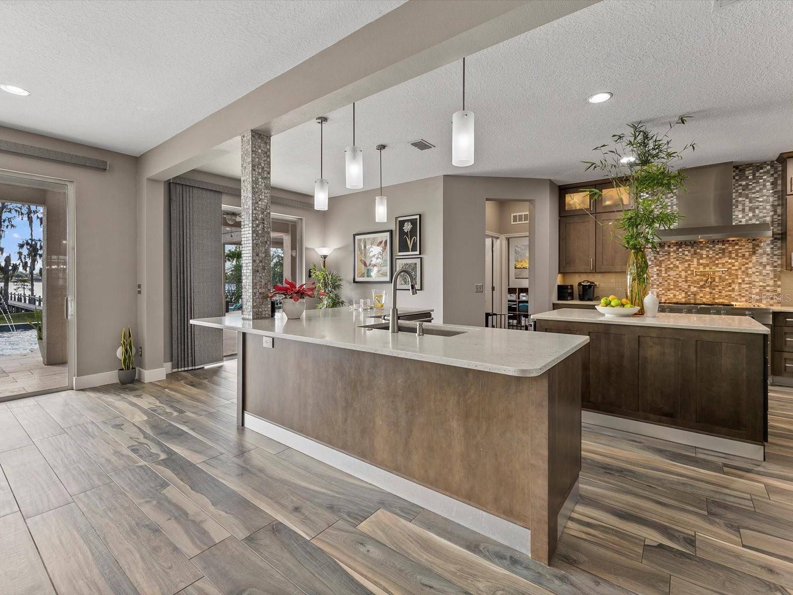 1941 Lake Roberts Landing Dr