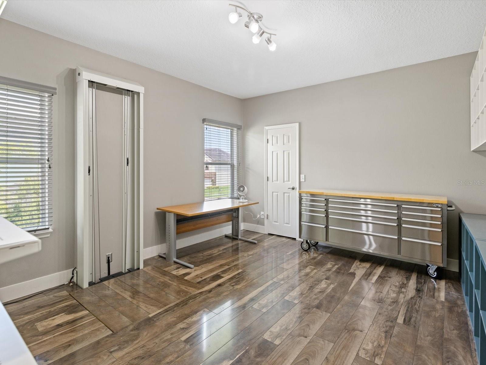 1941 Lake Roberts Landing Dr