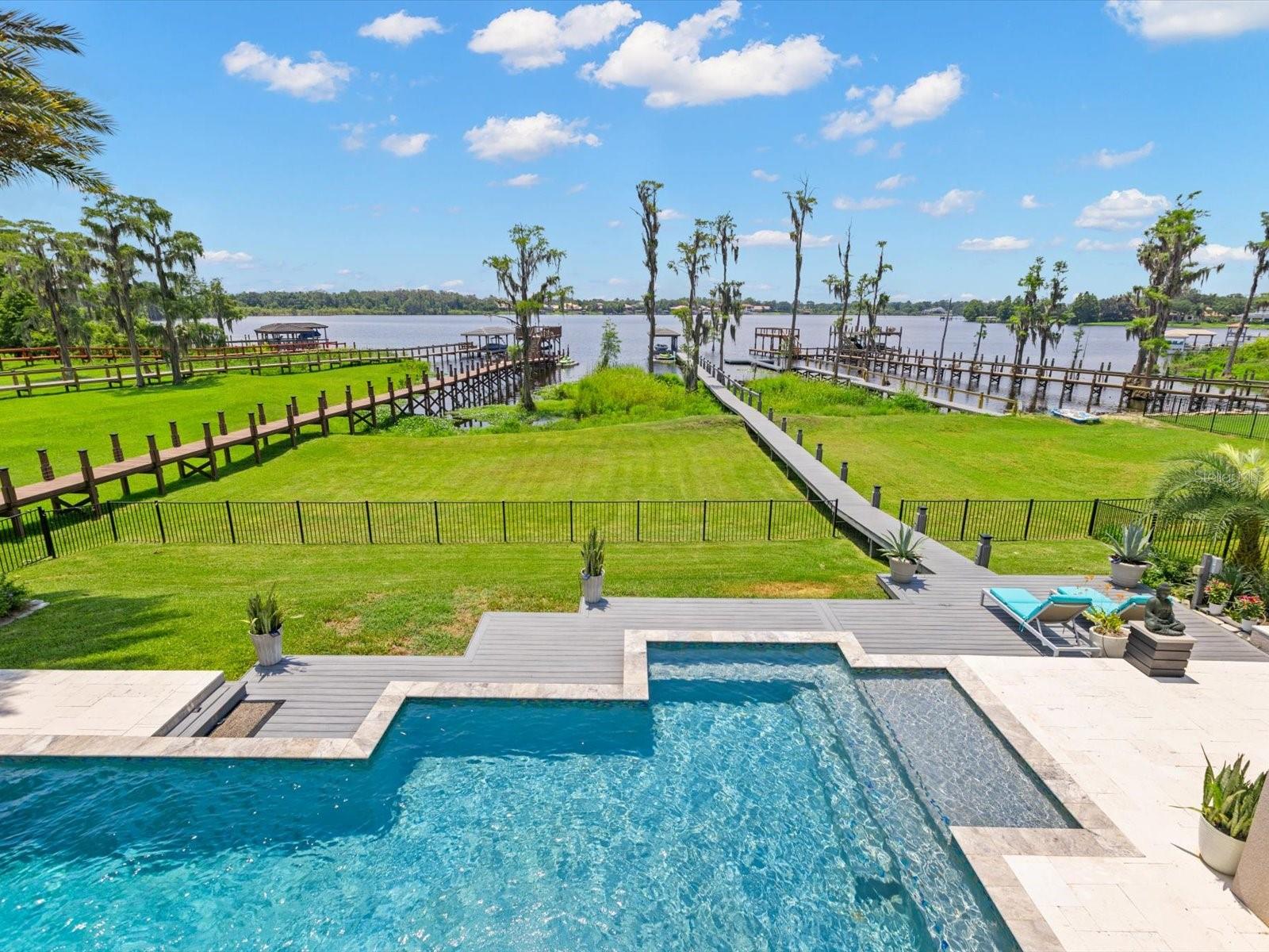 1941 Lake Roberts Landing Dr