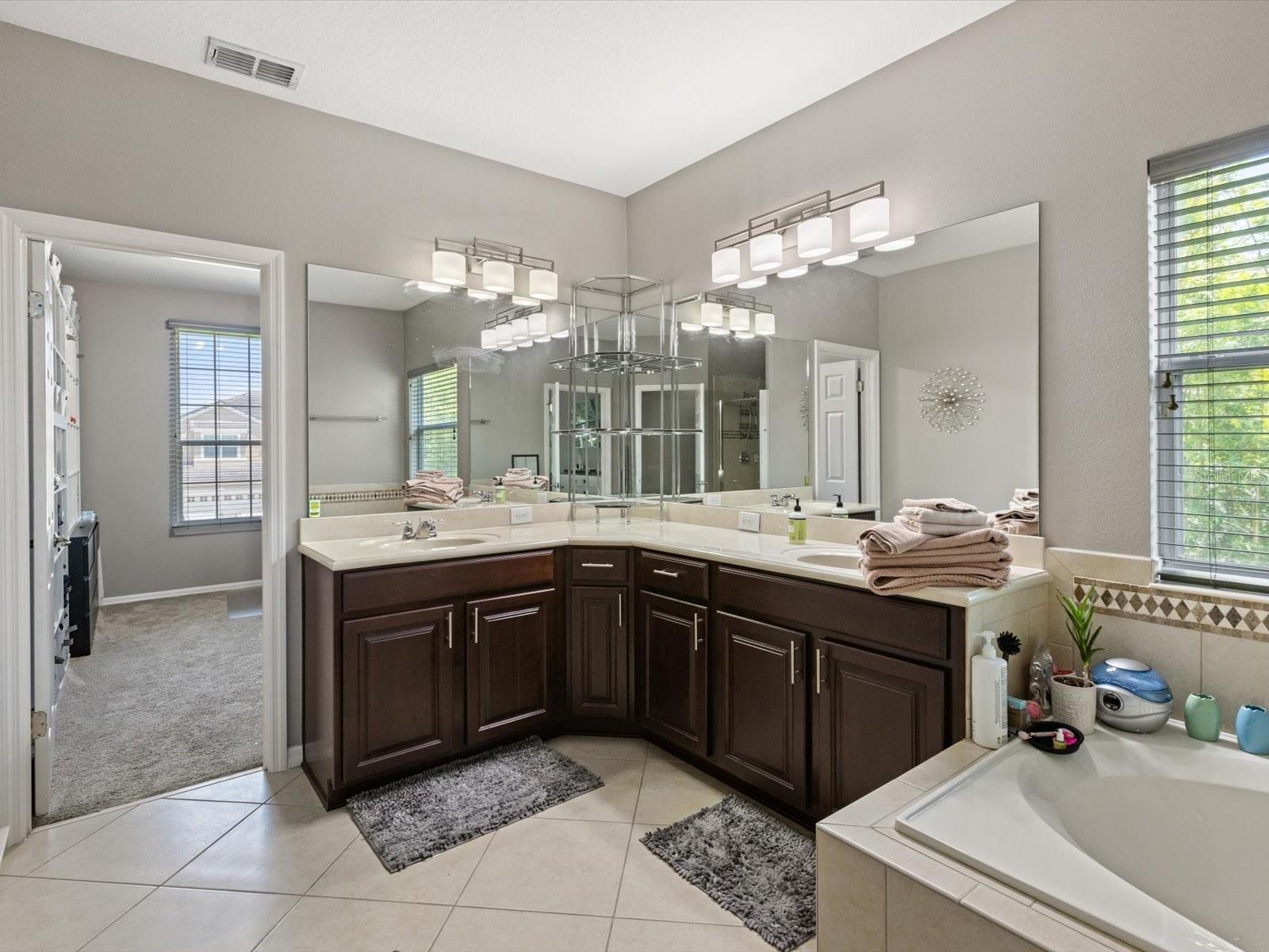 1941 Lake Roberts Landing Dr