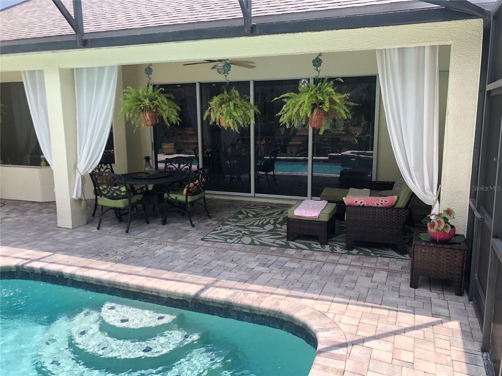 146 Seville Chase Dr