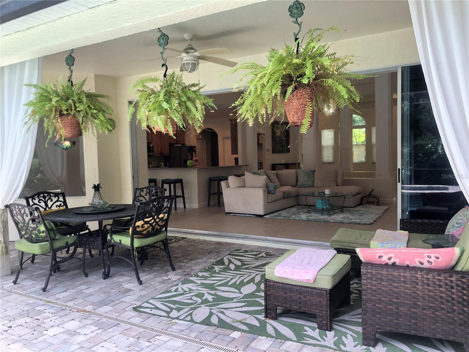 146 Seville Chase Dr