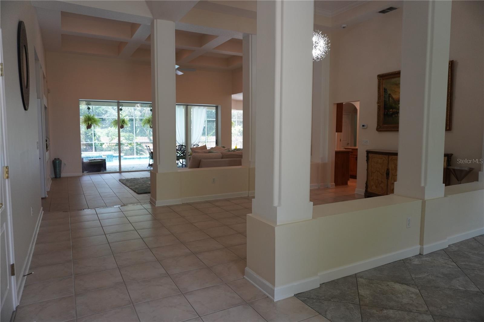 146 Seville Chase Dr