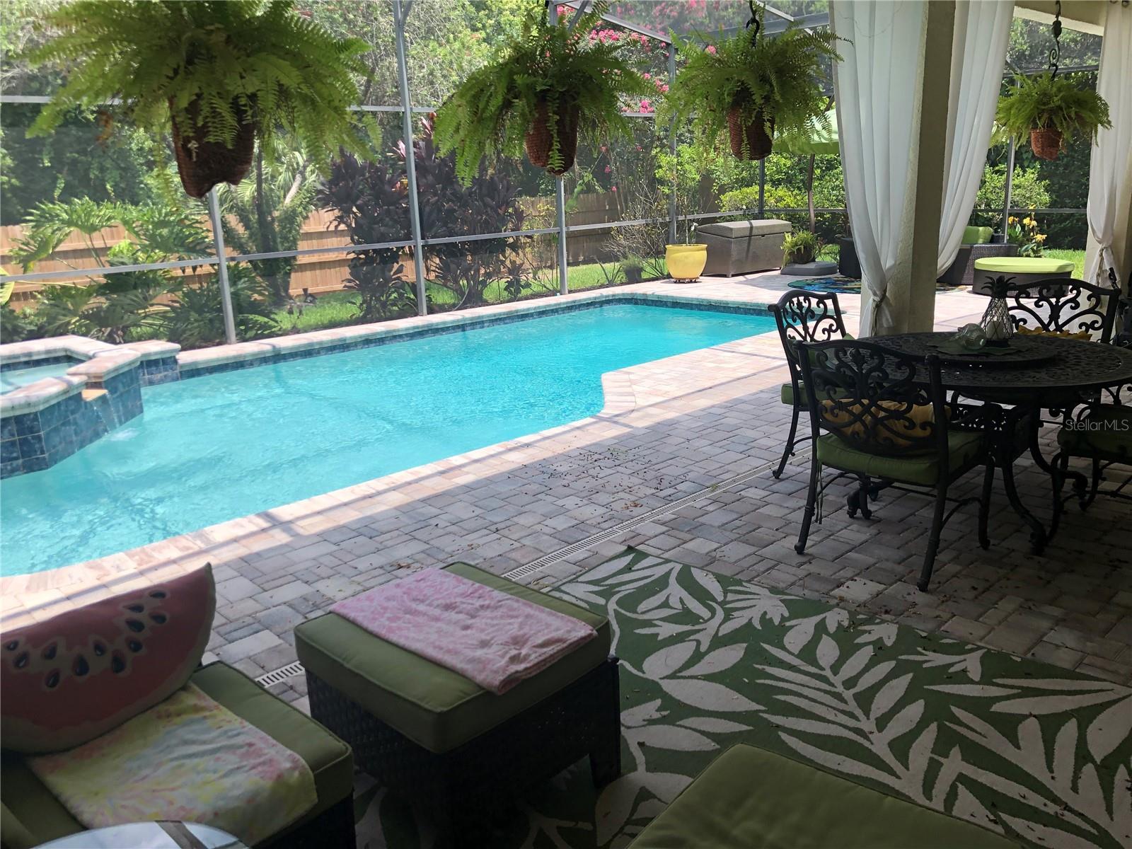 146 Seville Chase Dr