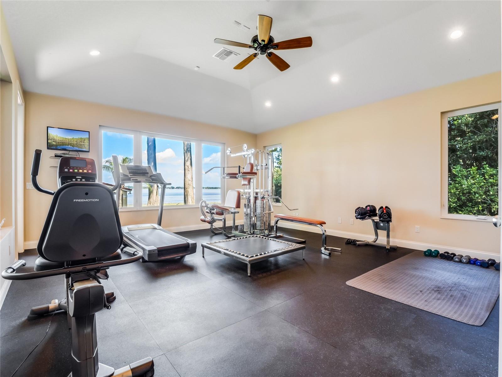 9826 Laurel Valley Dr