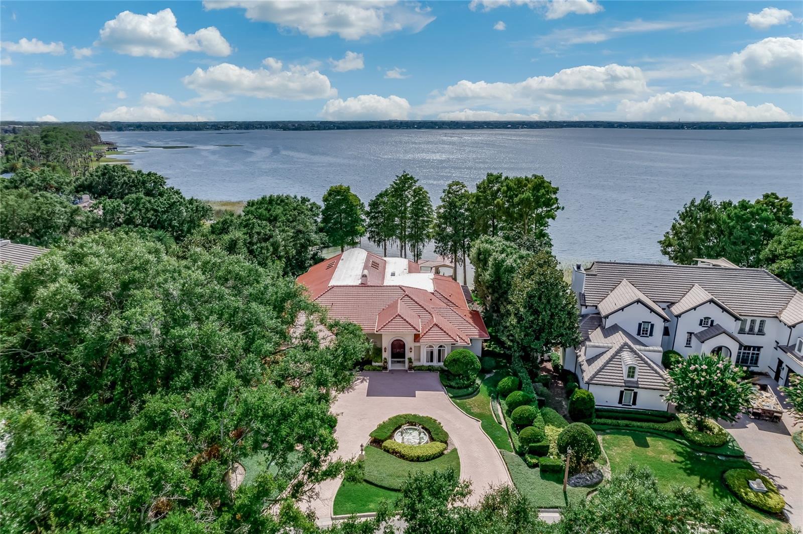 9826 Laurel Valley Dr