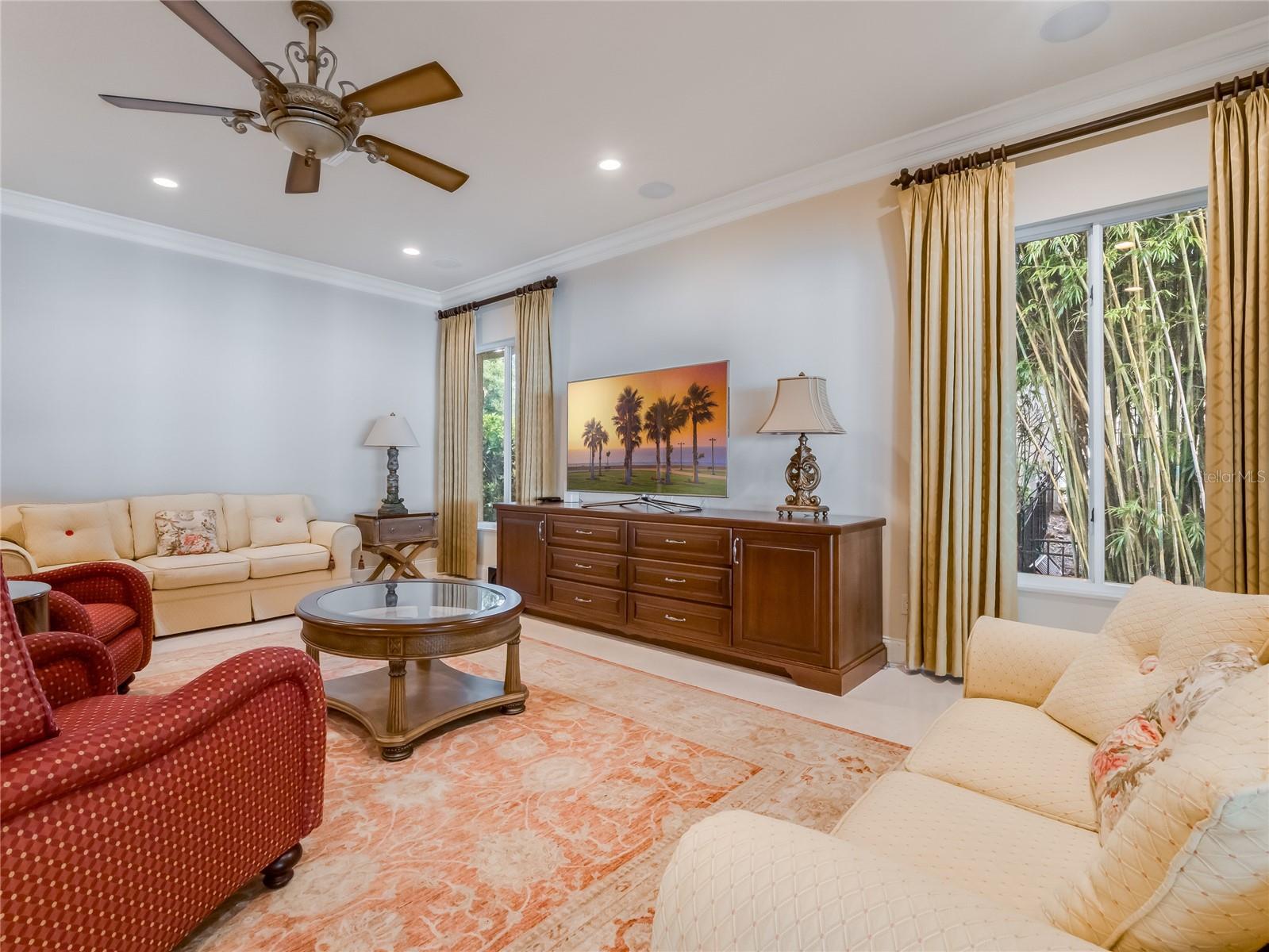 9826 Laurel Valley Dr