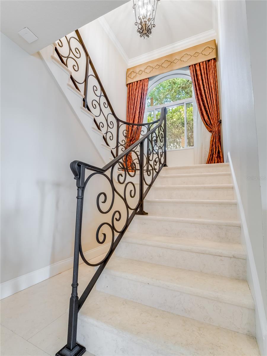 9826 Laurel Valley Dr