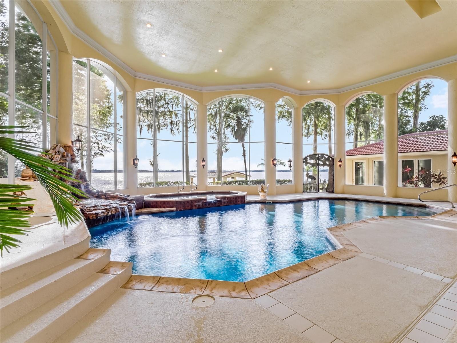 9826 Laurel Valley Dr