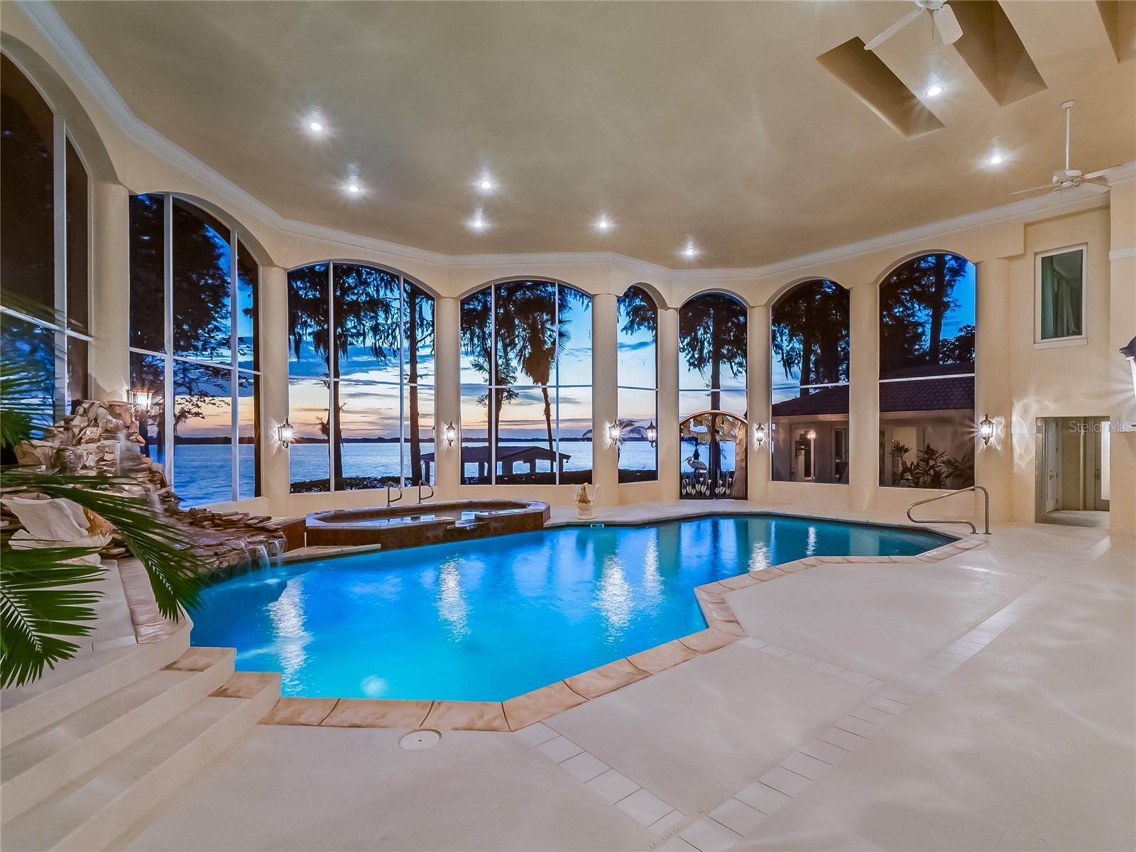 9826 Laurel Valley Dr