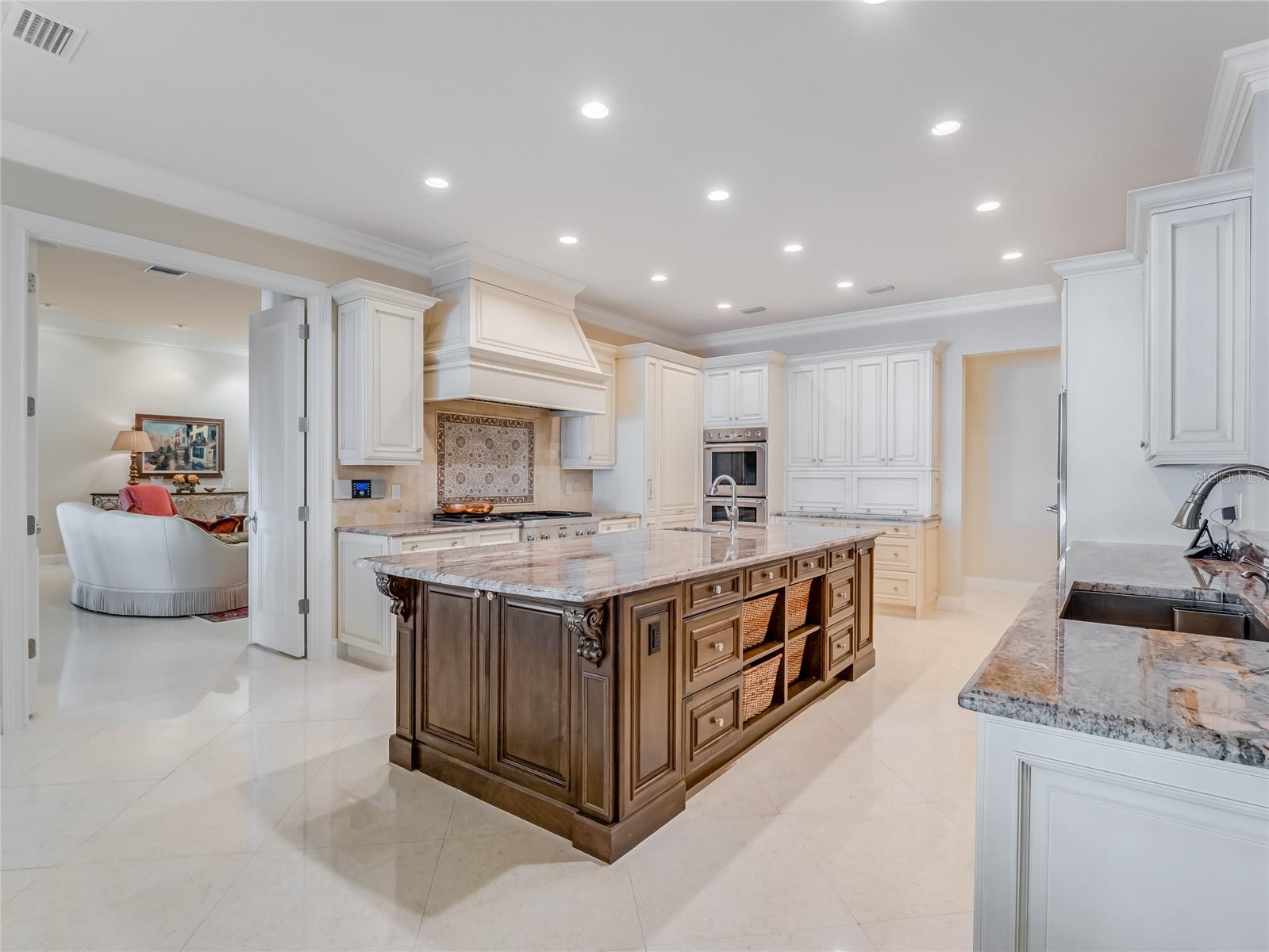 9826 Laurel Valley Dr