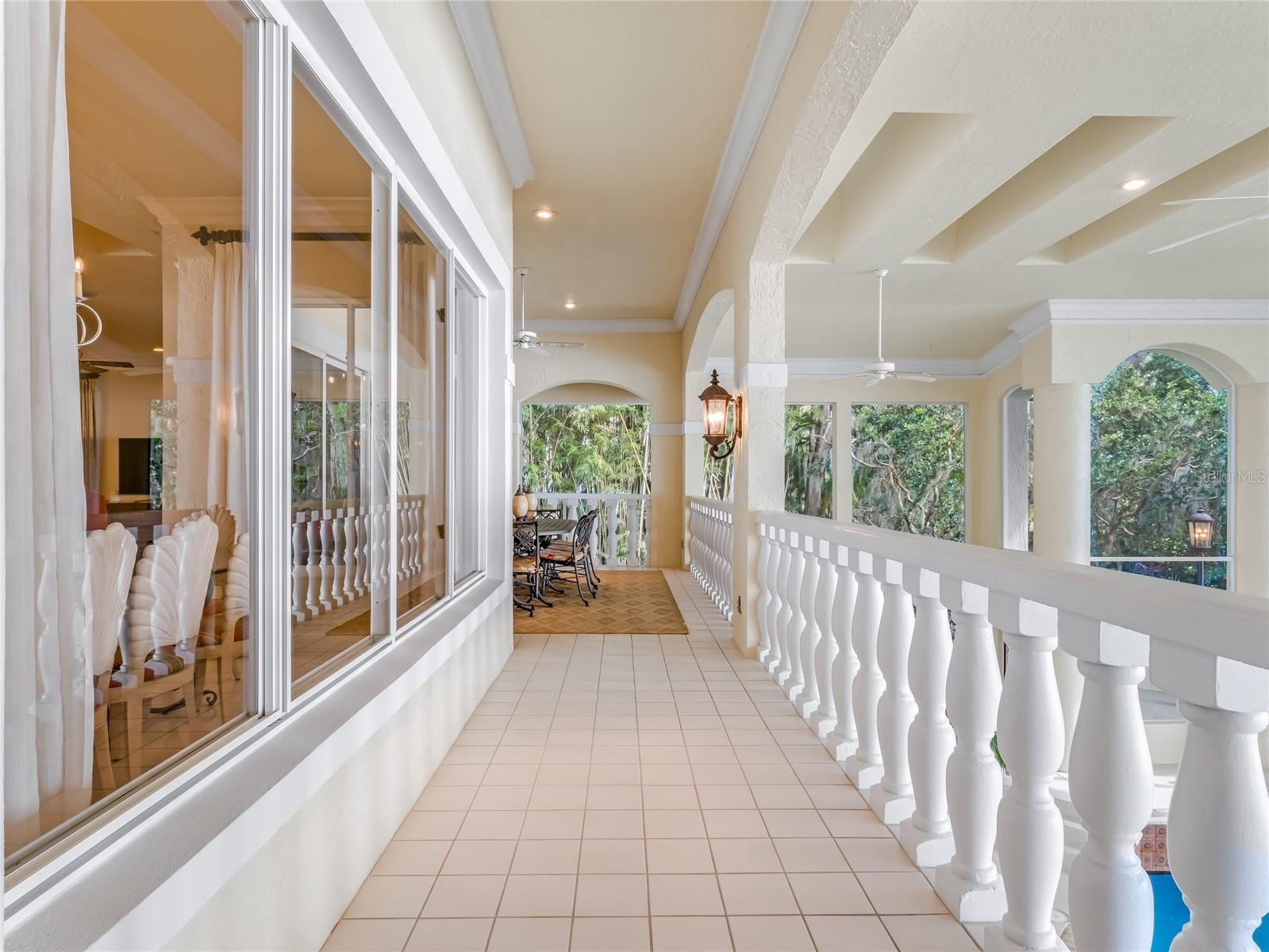 9826 Laurel Valley Dr