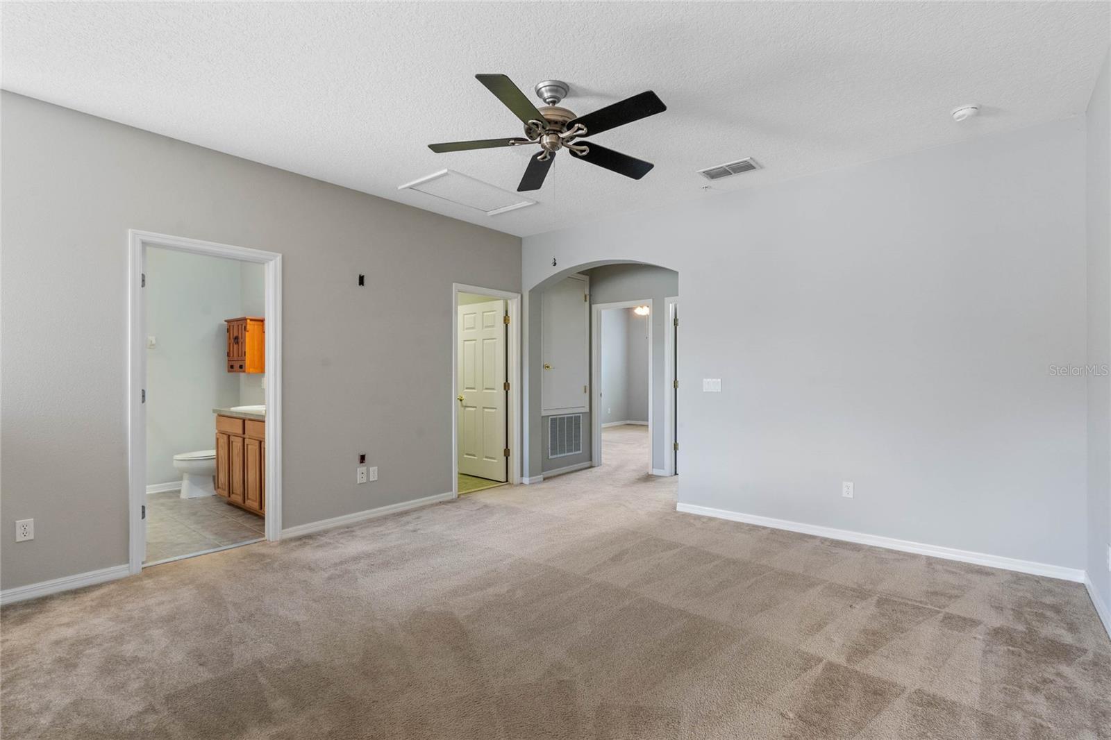 14105 Oasis Cove Blvd #305