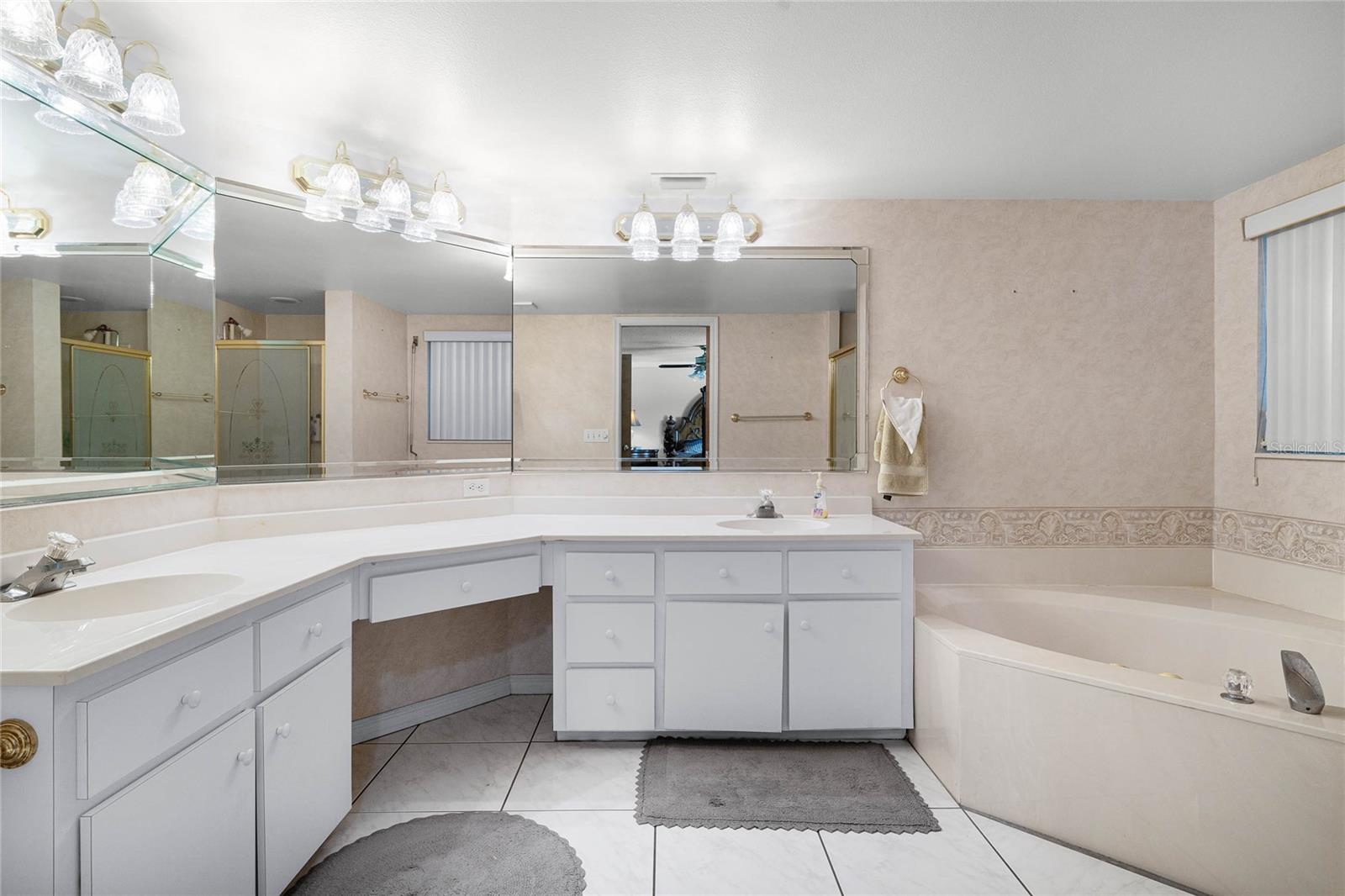 3400 Ocean Beach Blvd #307