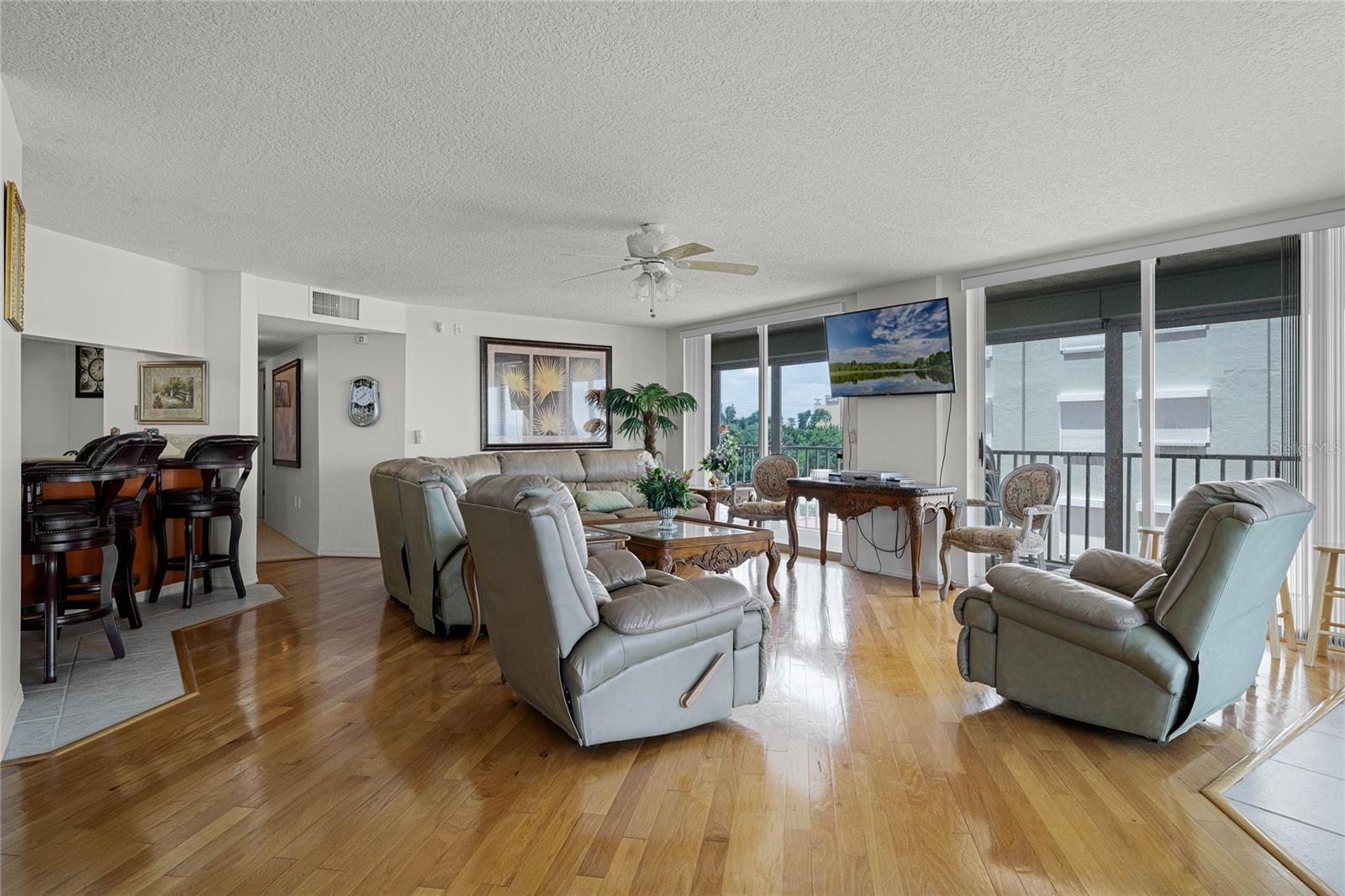 3400 Ocean Beach Blvd #307