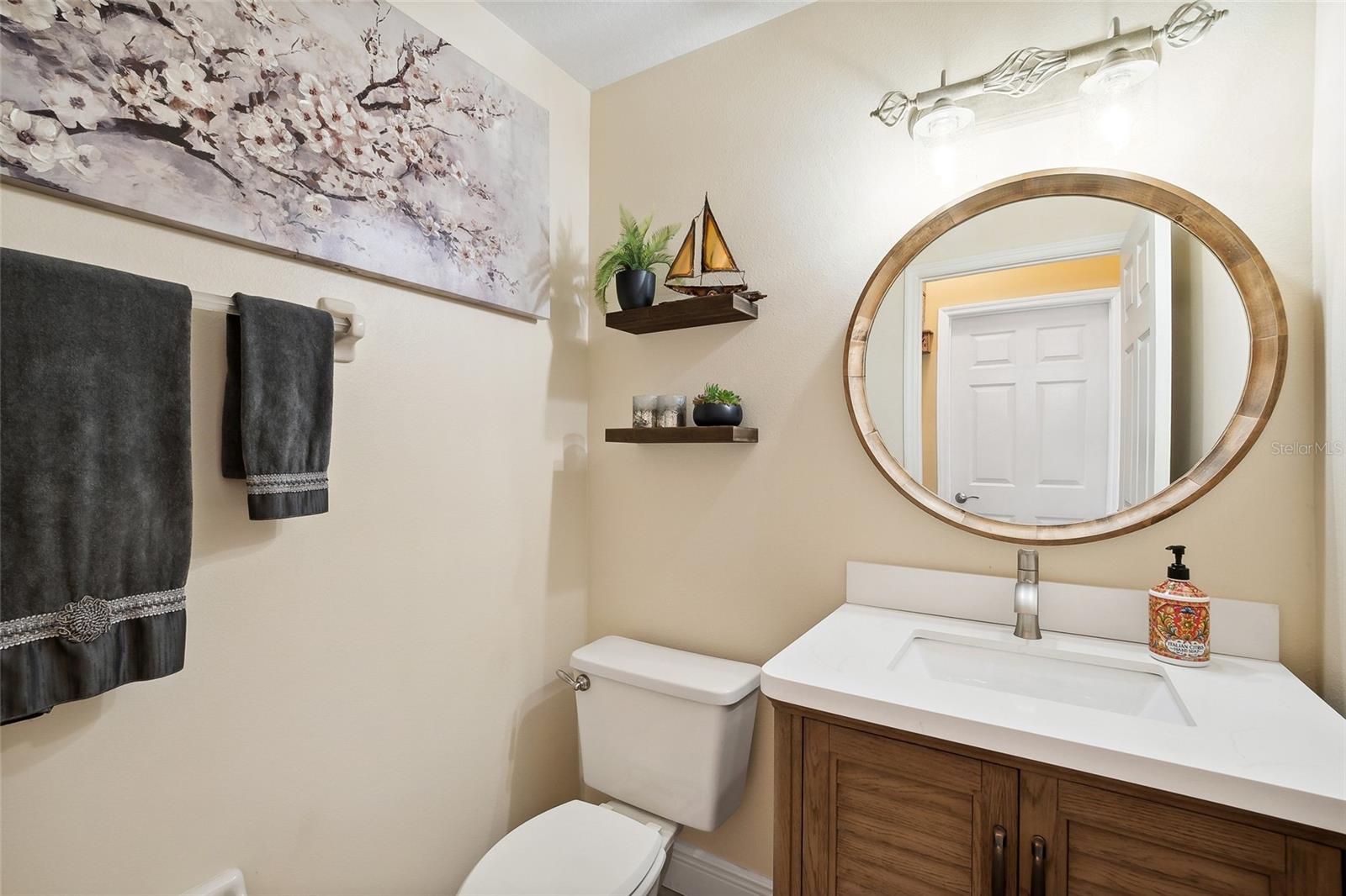 1939 S Prairie Dunes Ct