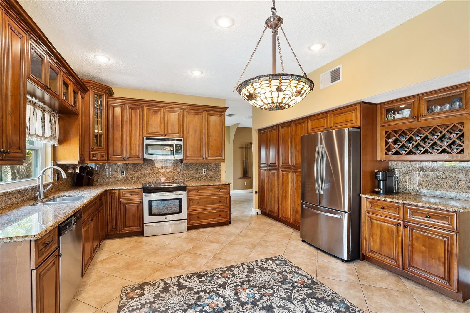 1939 S Prairie Dunes Ct