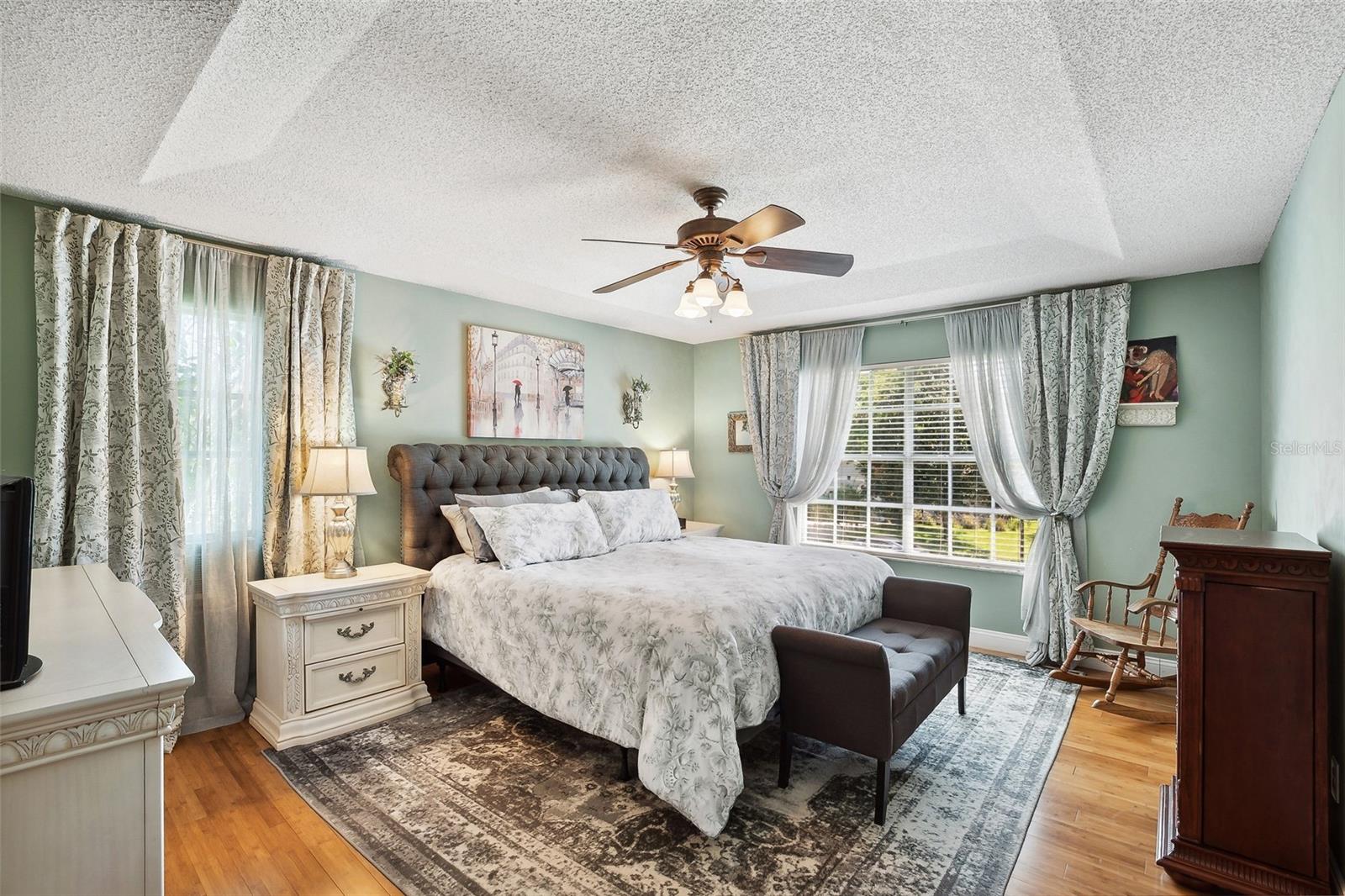 1939 S Prairie Dunes Ct