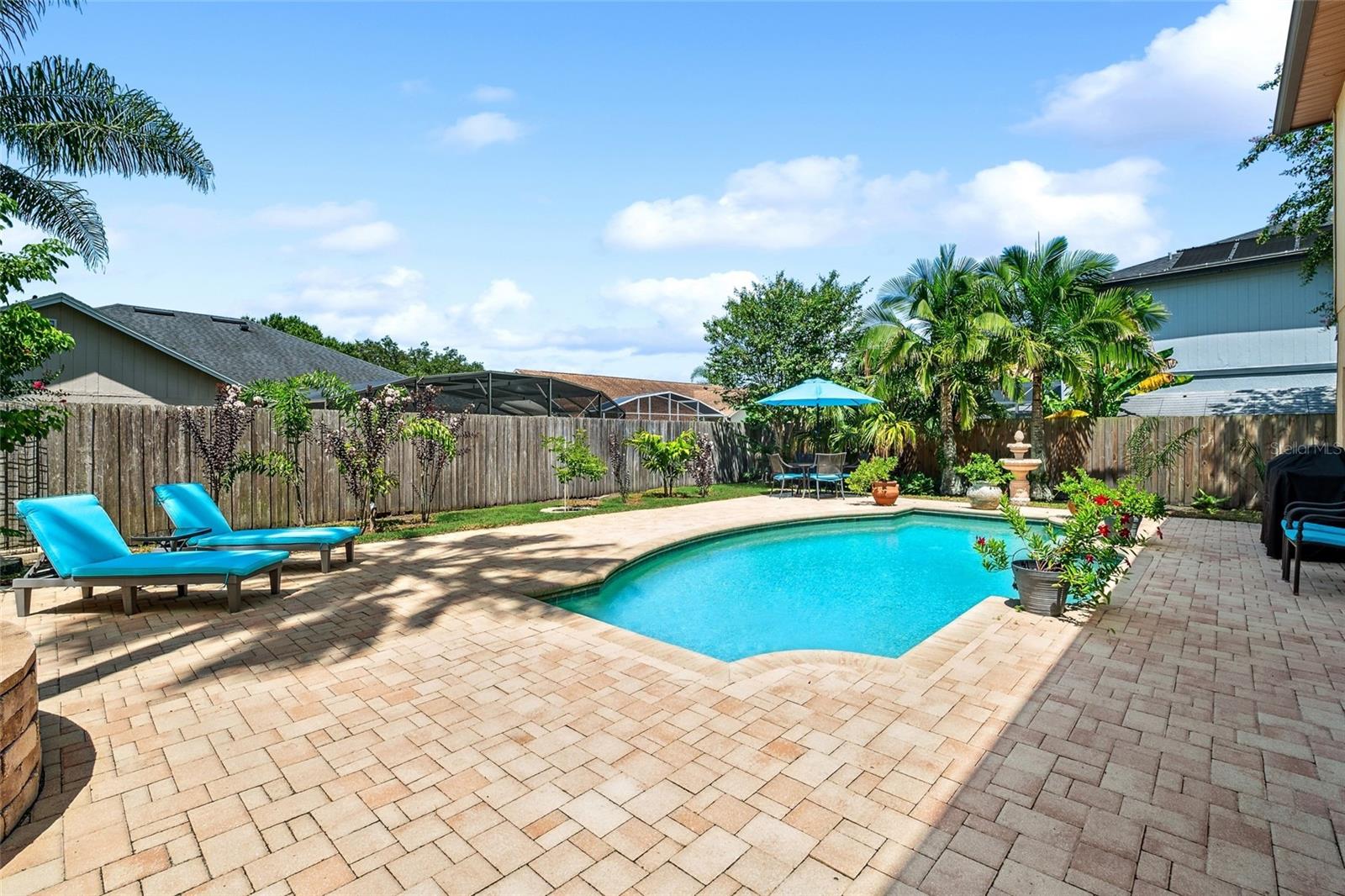 1939 S Prairie Dunes Ct