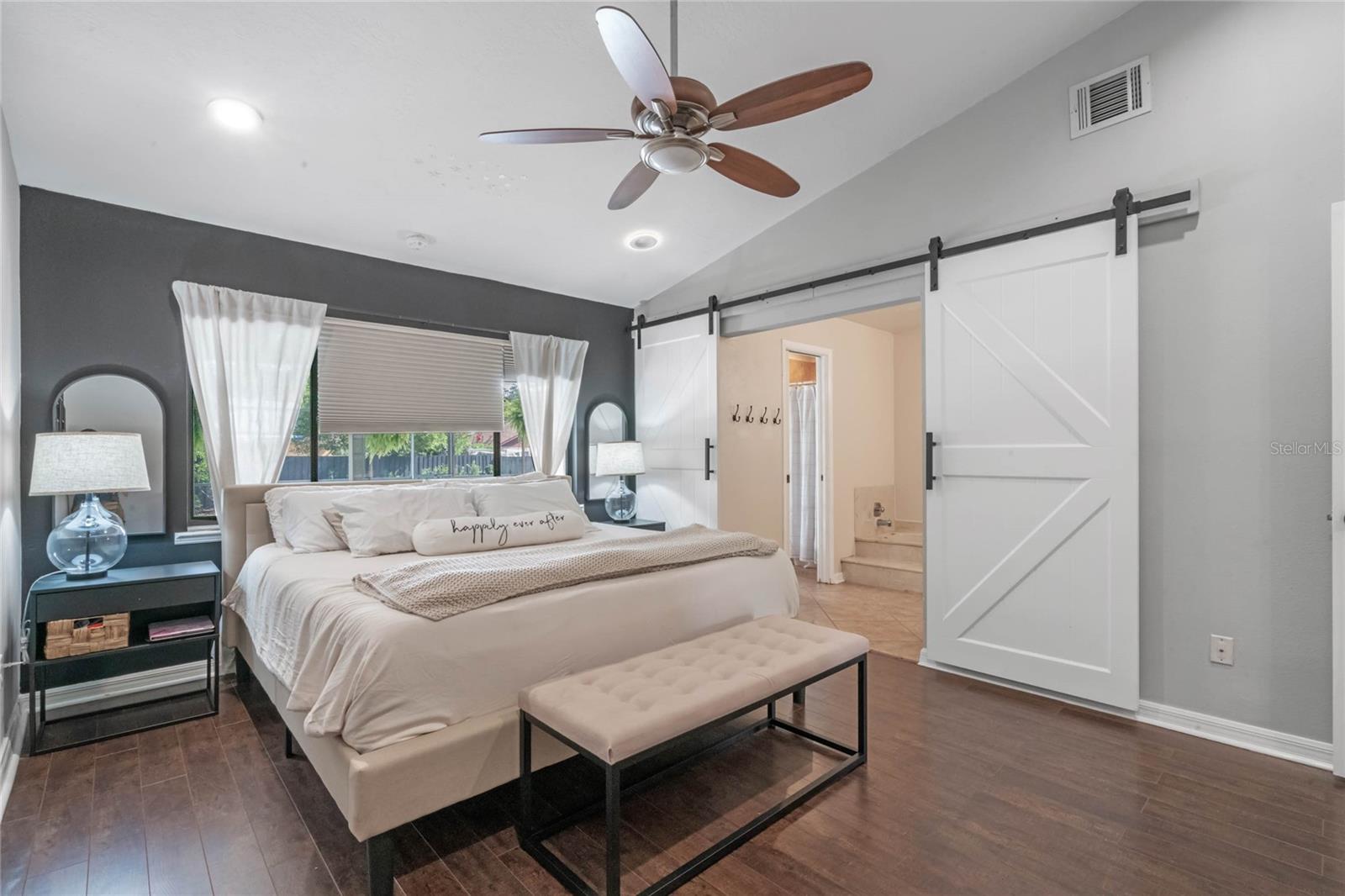 939 Blueberry Hollow Ct