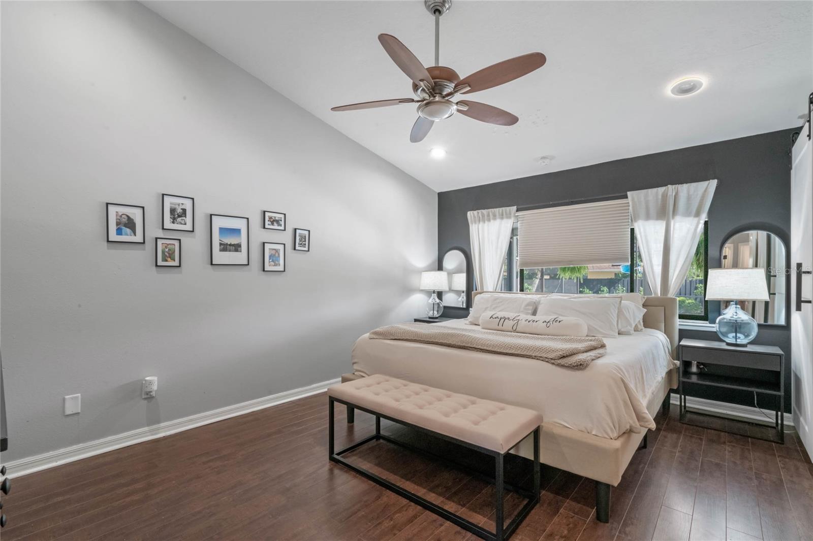 939 Blueberry Hollow Ct