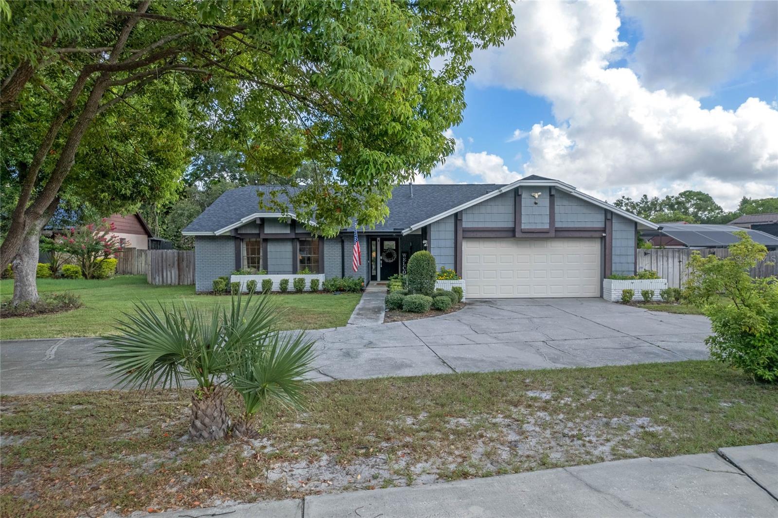 939 Blueberry Hollow Ct