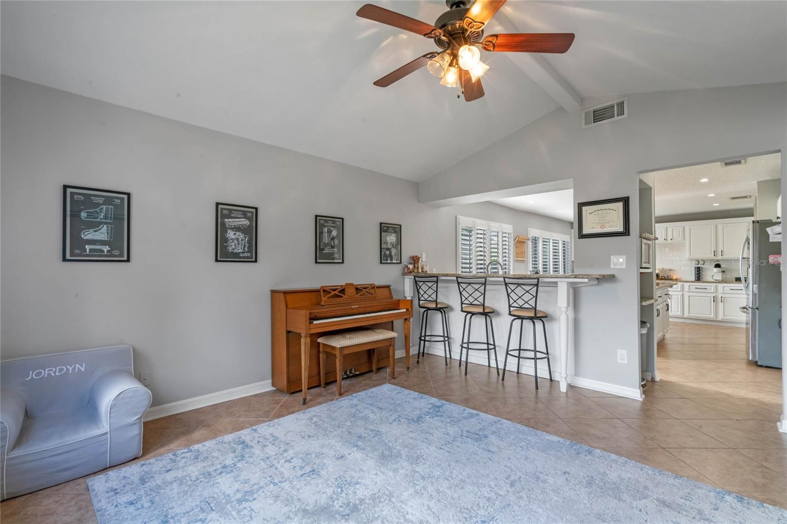 939 Blueberry Hollow Ct