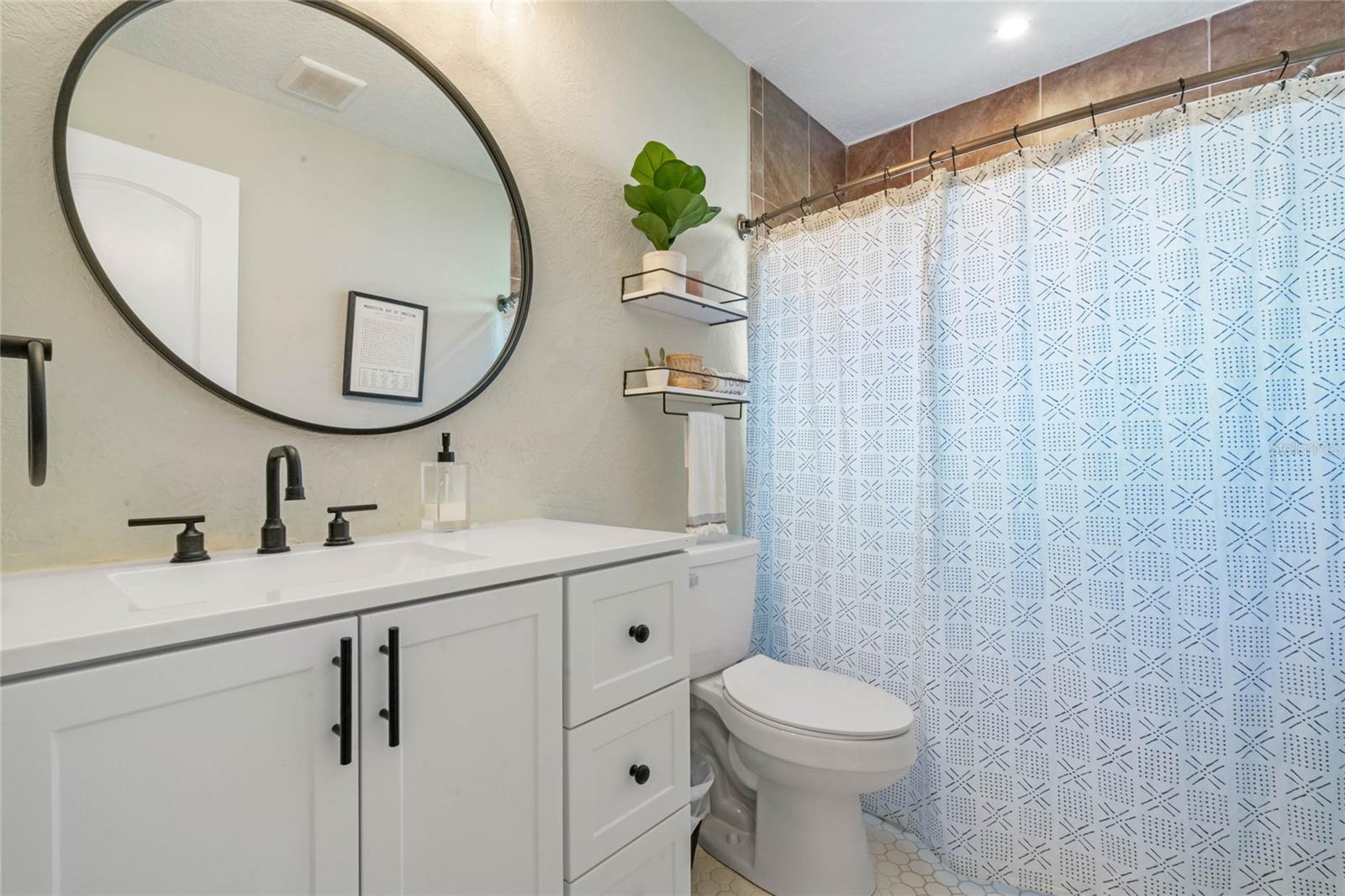 939 Blueberry Hollow Ct