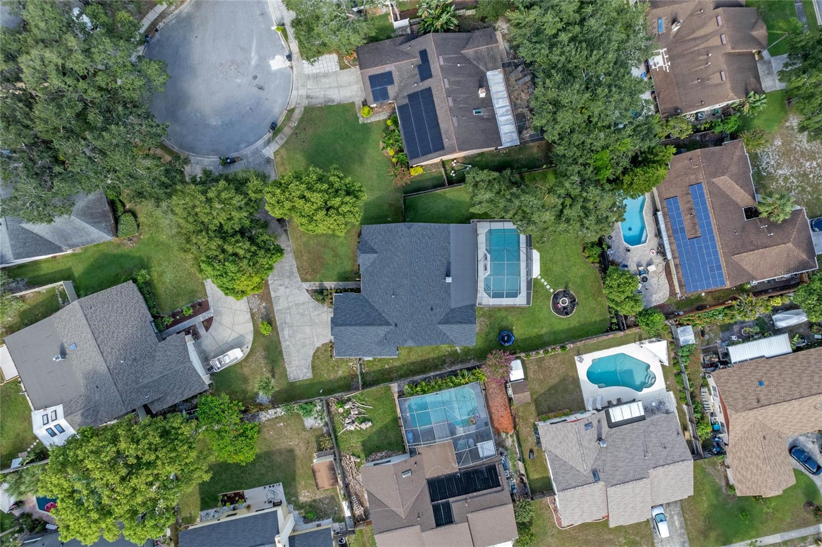 939 Blueberry Hollow Ct