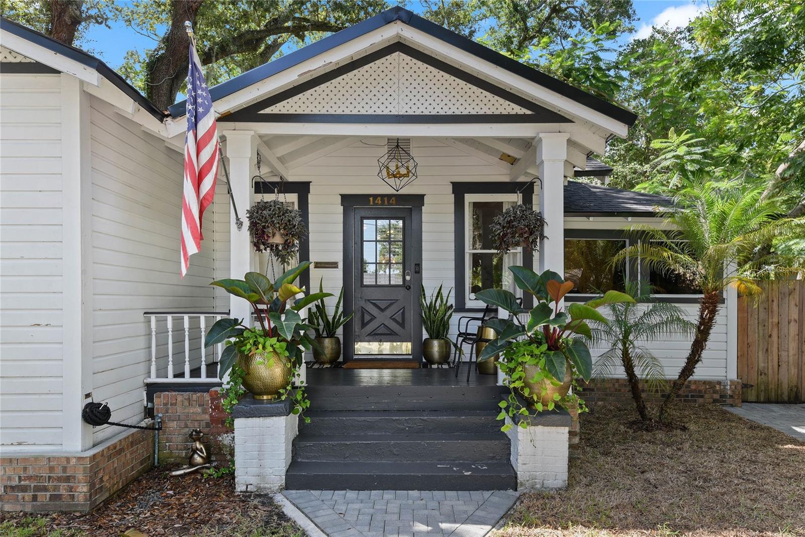 1414 Pinecrest Pl