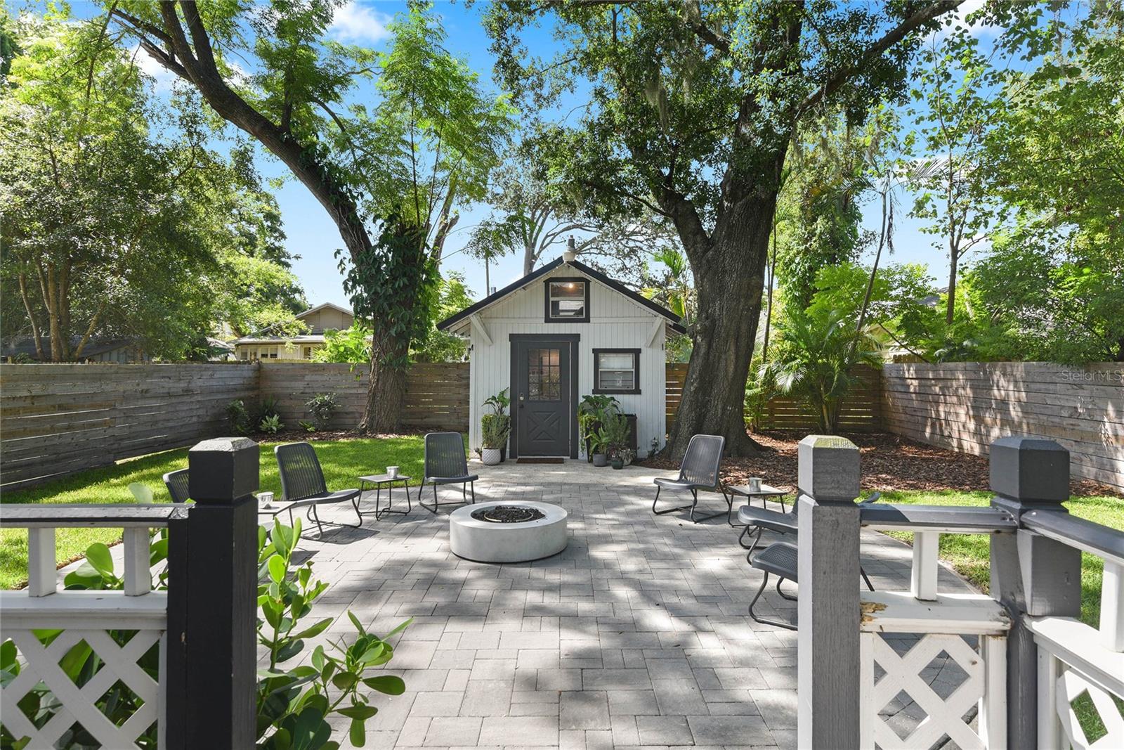 1414 Pinecrest Pl
