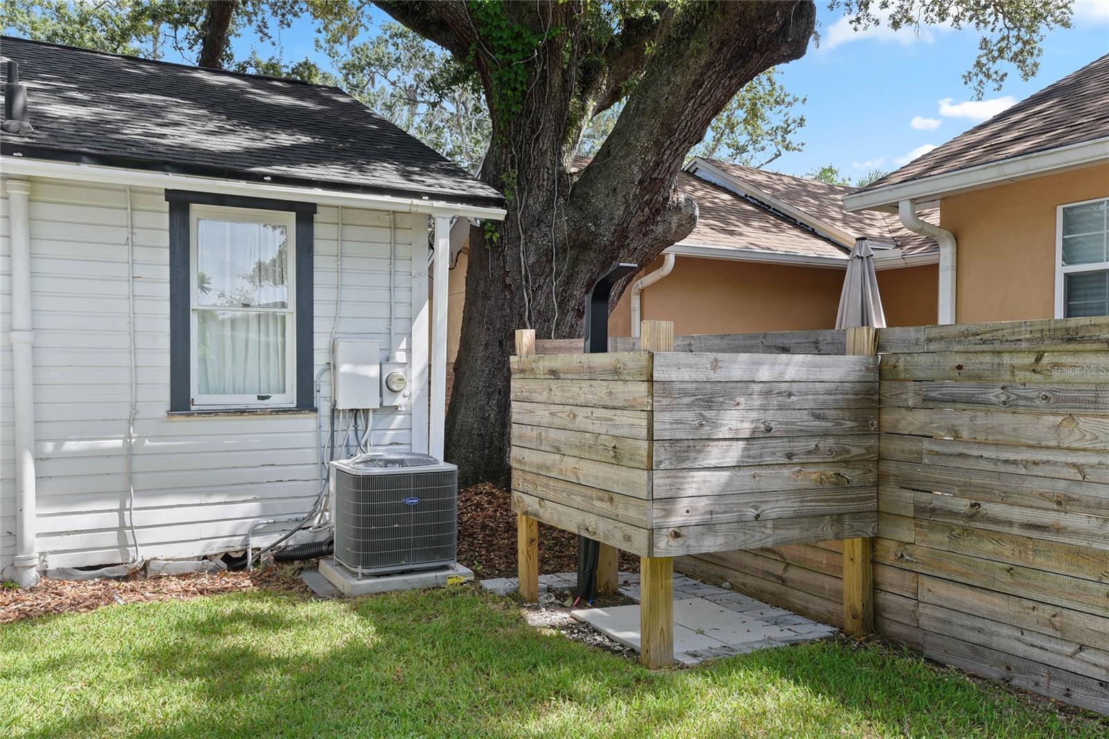 1414 Pinecrest Pl