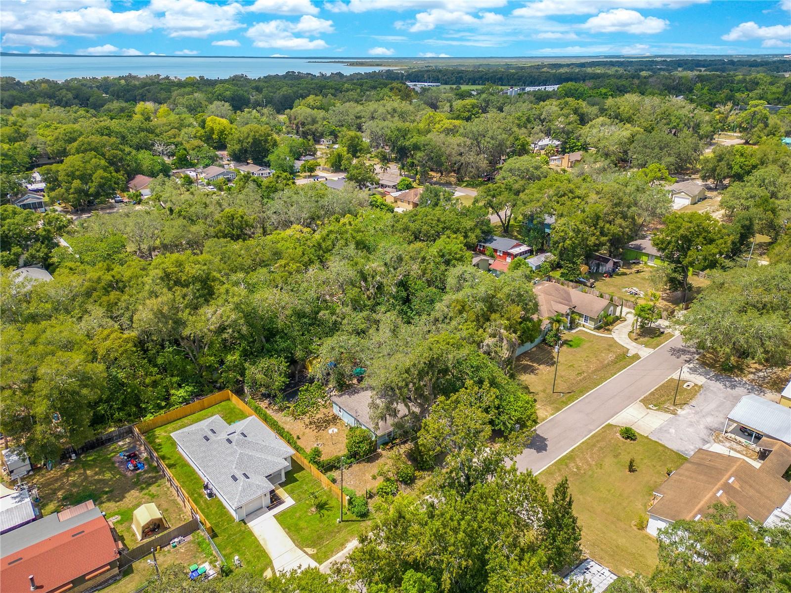 3652 Glover Ln
